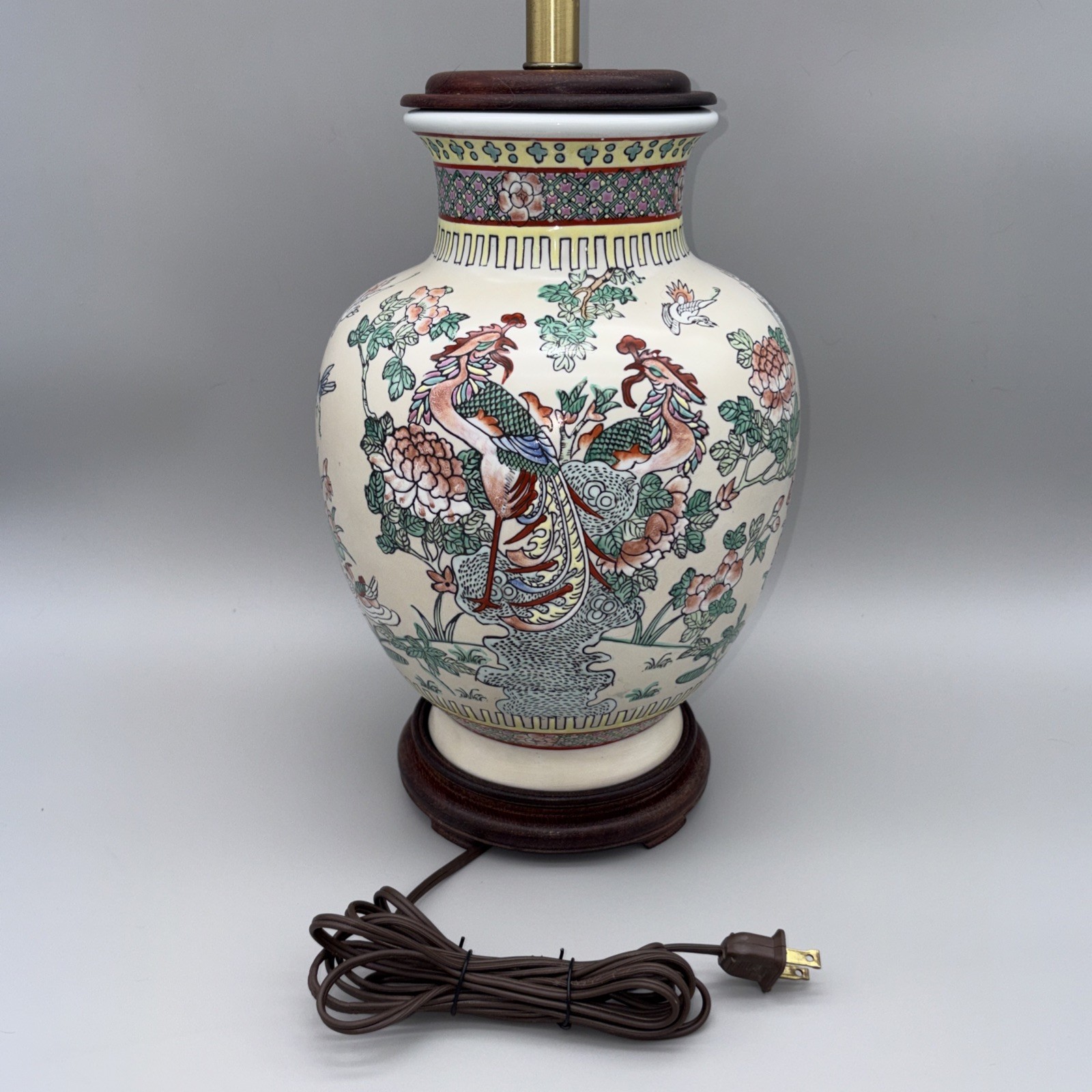 Vintage Wescal Chinoiserie Porcelain Table Lamp ACF Hong Kong Phoenix 1970s