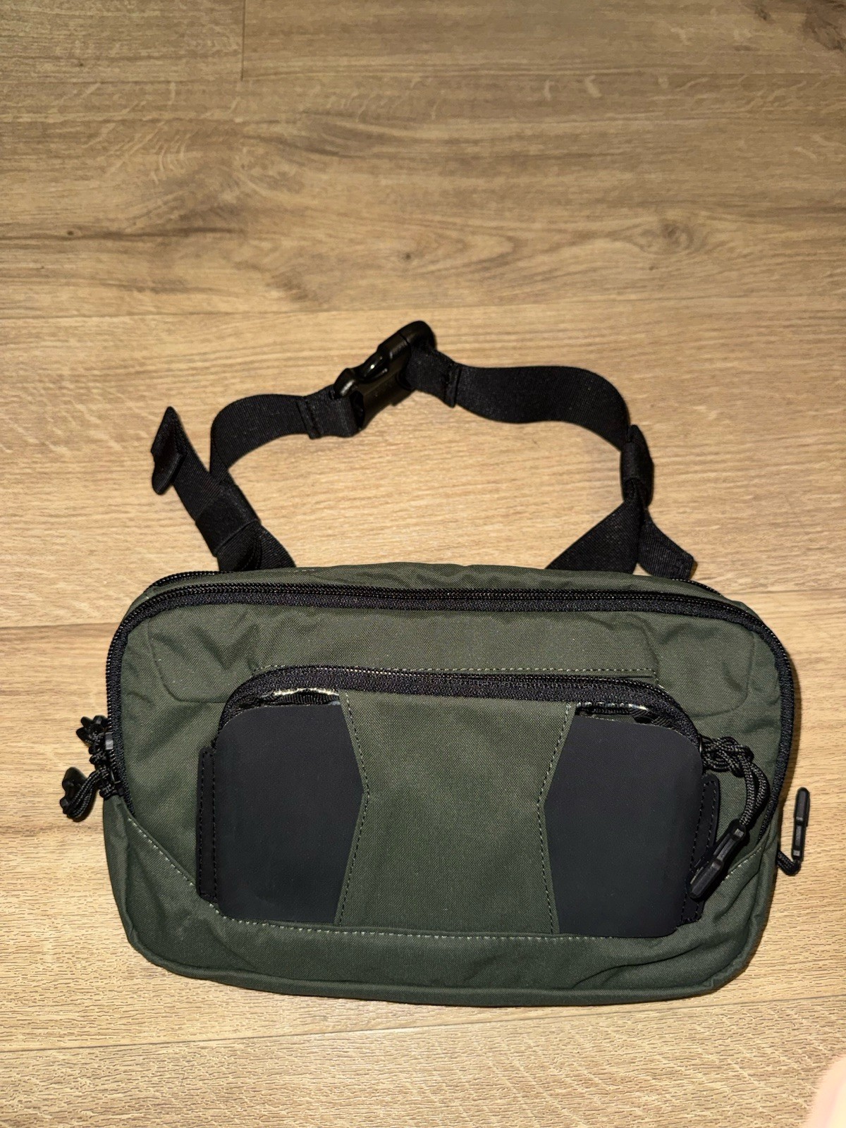 Vertx S.O.C.P. Tactical Fanny Pack CCW Crossbody (Rudder Green) VTX5228-RDGN Vertx S.O.C.P. Tactical Fanny Pack CCW Crossbody (Rudder Green) VTX5228-RDGN