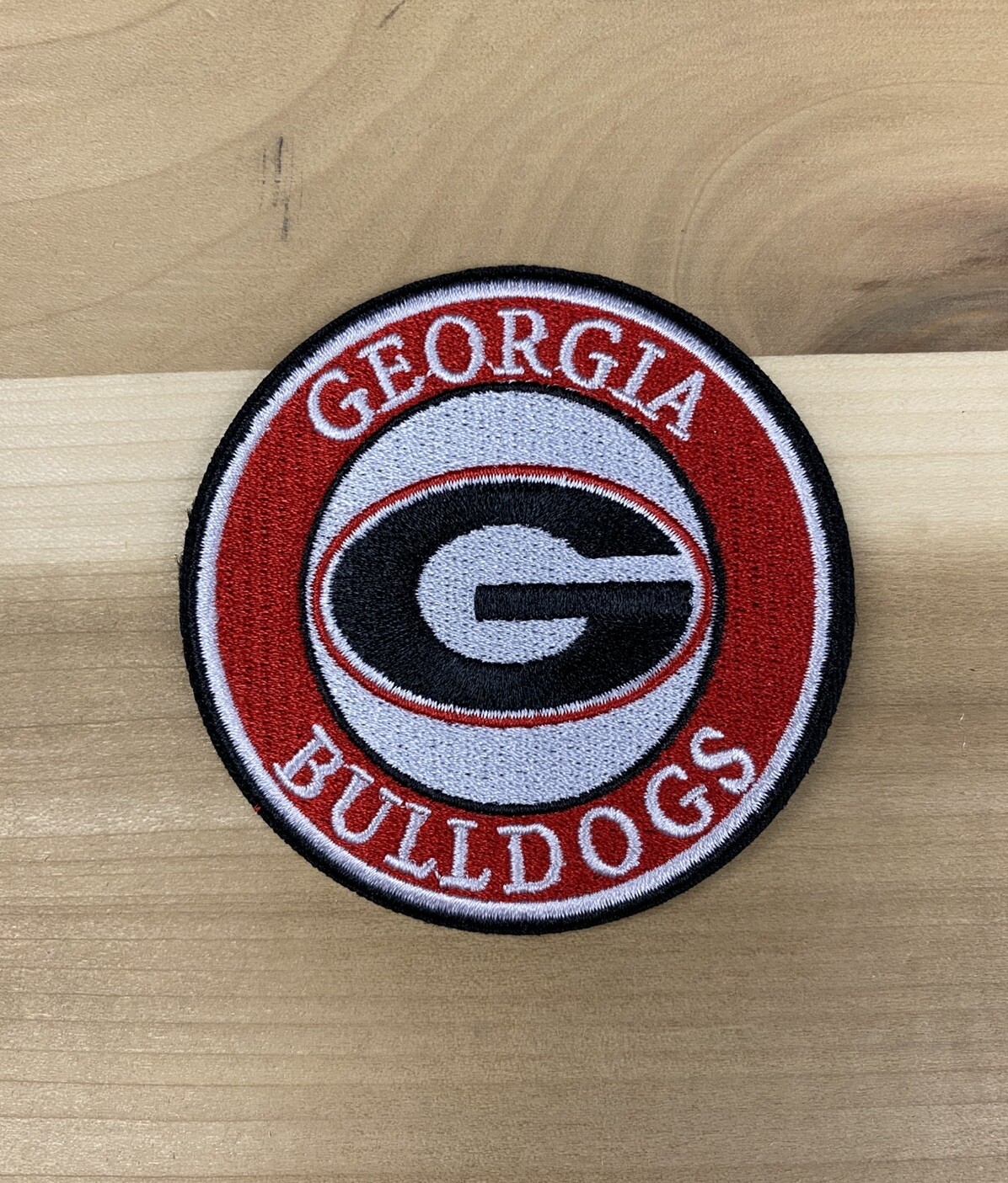 UGA University of Georgia Bulldogs Vintage Embroidered Iron On Patch 3” X 3” UGA University of Georgia Bulldogs Vintage Embroidered Iron On Patch 3” X 3”