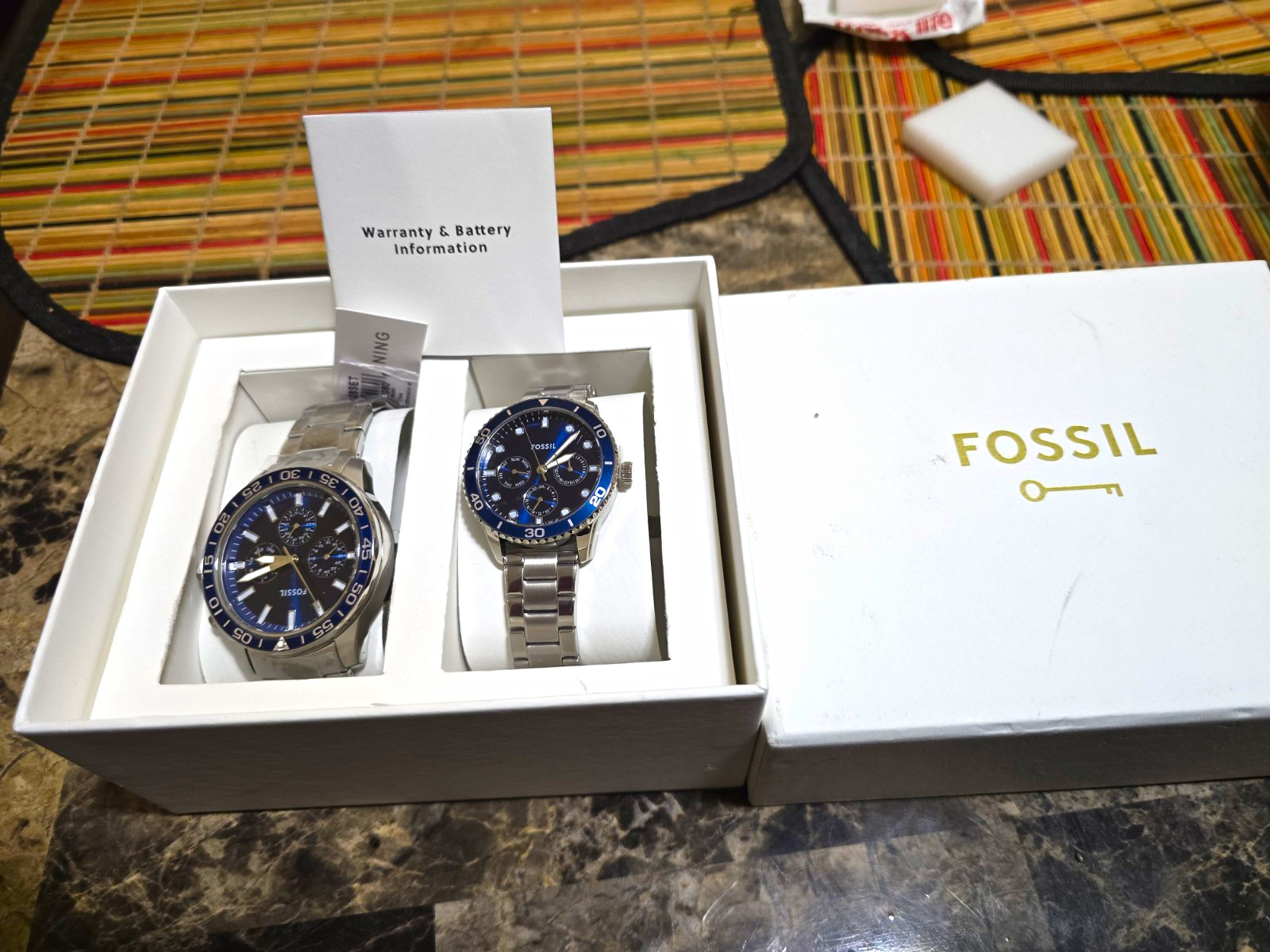 Fossil FB-01 Quartz 44mm Blue Dial 100m Date Stainless Bracelet Box Manual