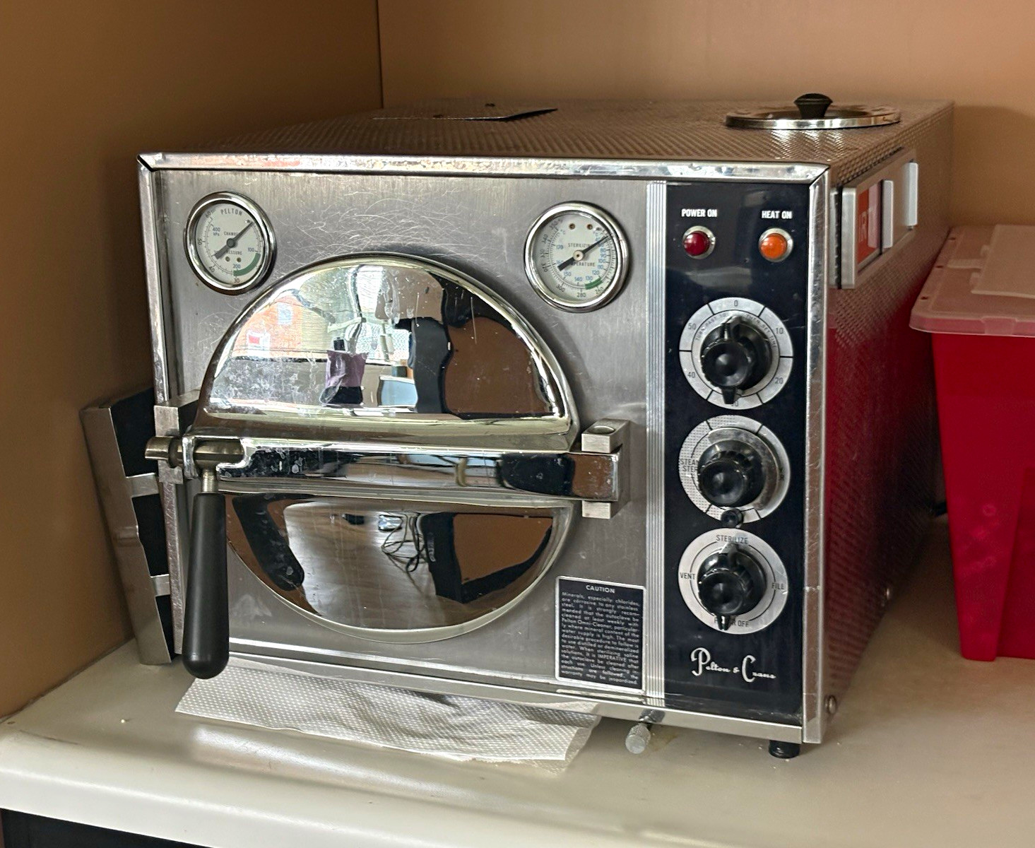 Pelton & Crane Omni OCM Steam Autoclave Sterilizer Pelton & Crane Omni OCM Steam Autoclave Sterilizer