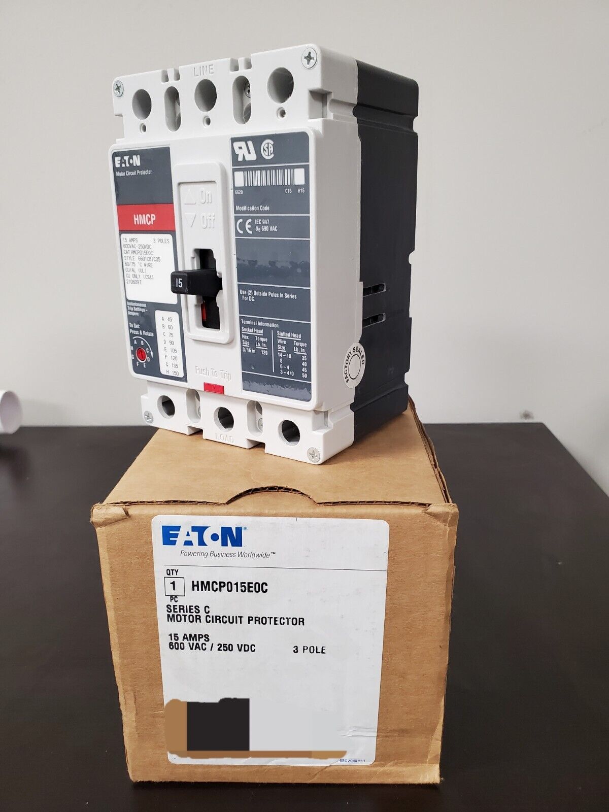 NIB - Eaton - HMCP015E0C - Molded Case Circuit Breaker - 15A, 3-Phases, 600V