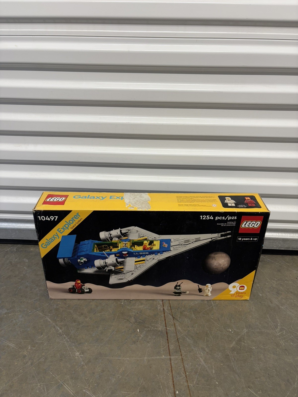LEGO Space Galaxy Explorer (10497) - 90th Anniversary Rough Box Condition. LEGO Space Galaxy Explorer (10497) - 90th Anniversary Rough Box Condition.