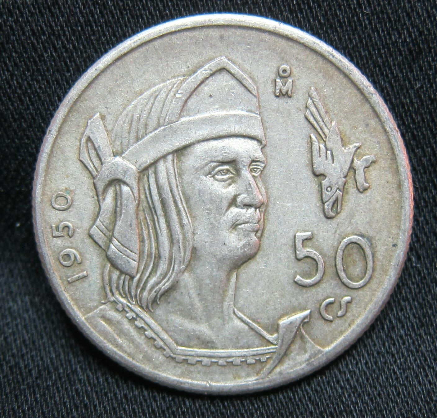 1950-1951 Mexico .300 Silver 50 Centavos Cuauhtemoc Random Picked Years Coin 1950-1951 Mexico .300 Silver 50 Centavos Cuauhtemoc Random Picked Years Coin