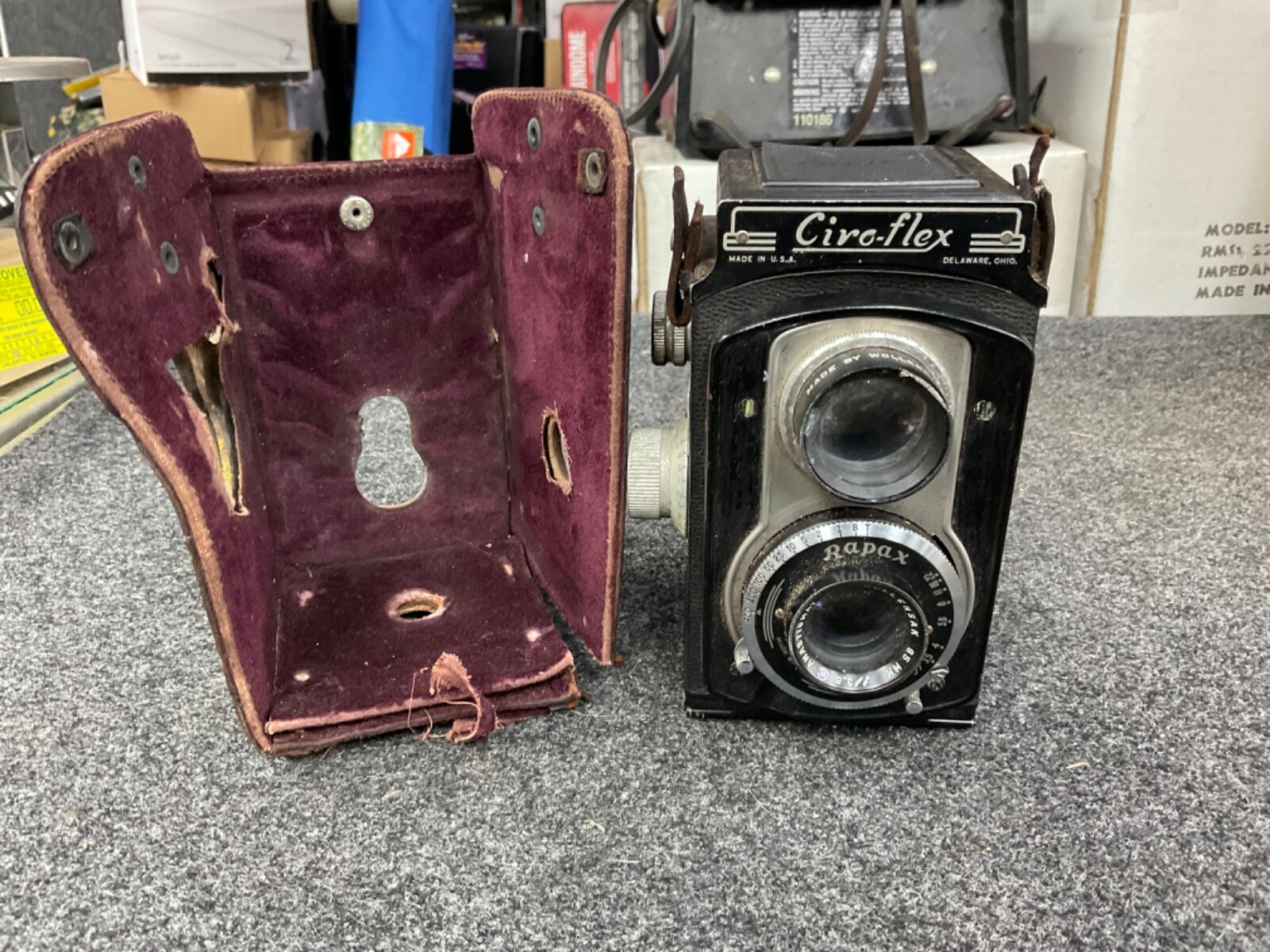 VINTAGE CIRO-FLEX CAMERA, RAPAX SHUTTER, LEATHER CASE VINTAGE CIRO-FLEX CAMERA, RAPAX SHUTTER, LEATHER CASE