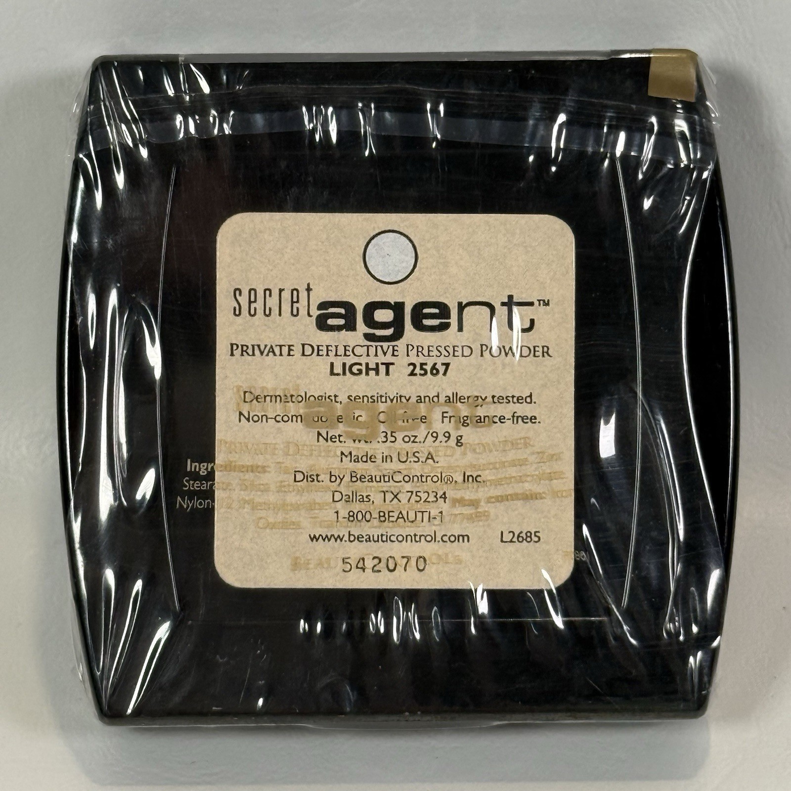 BeautiControl Secret Agent Private Detective Pressed Powder Light 2567 .35oz New