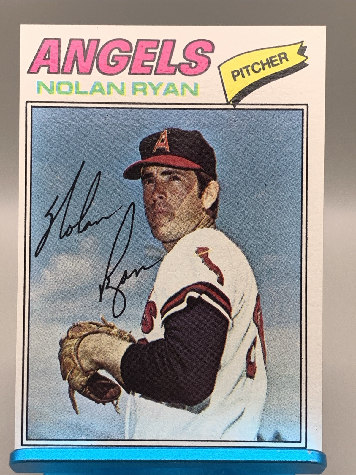 1977 Topps - Nolan Ryan #650 Angels No Creases Sharp Corners 1977 Topps - Nolan Ryan #650 Angels No Creases Sharp Corners