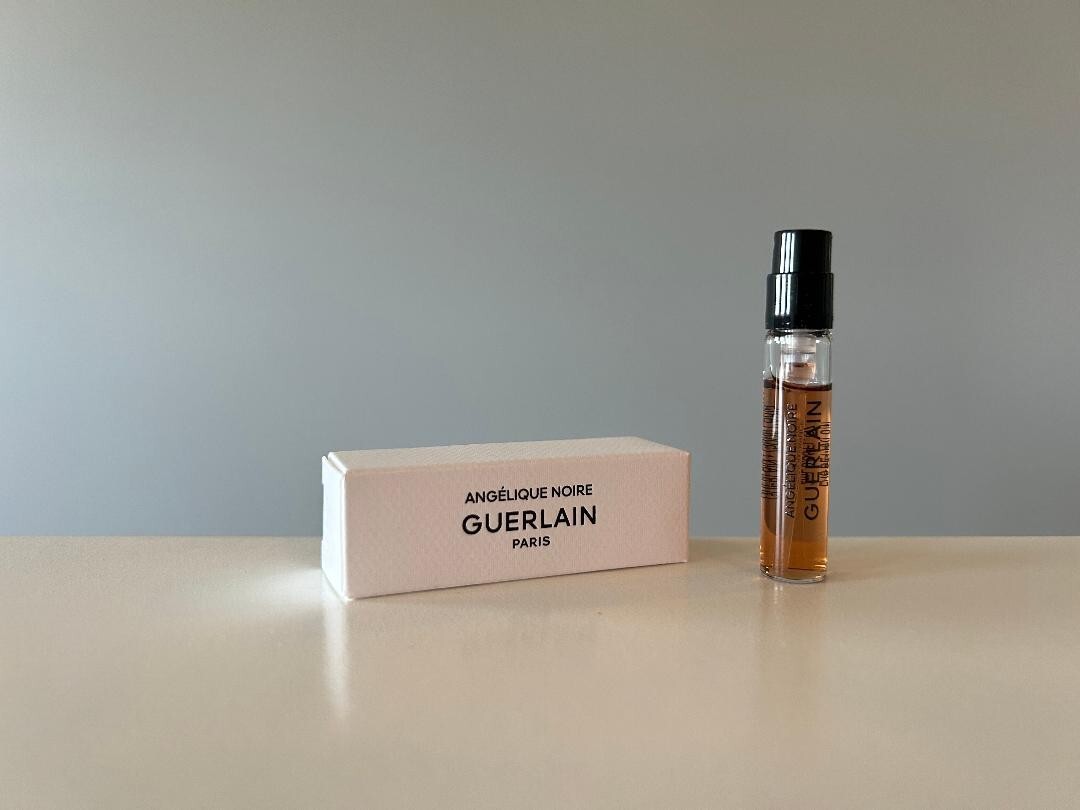 Guerlain Fragrance Sample Spray 1-2 ml You Choose Buy More & Save New Fresh