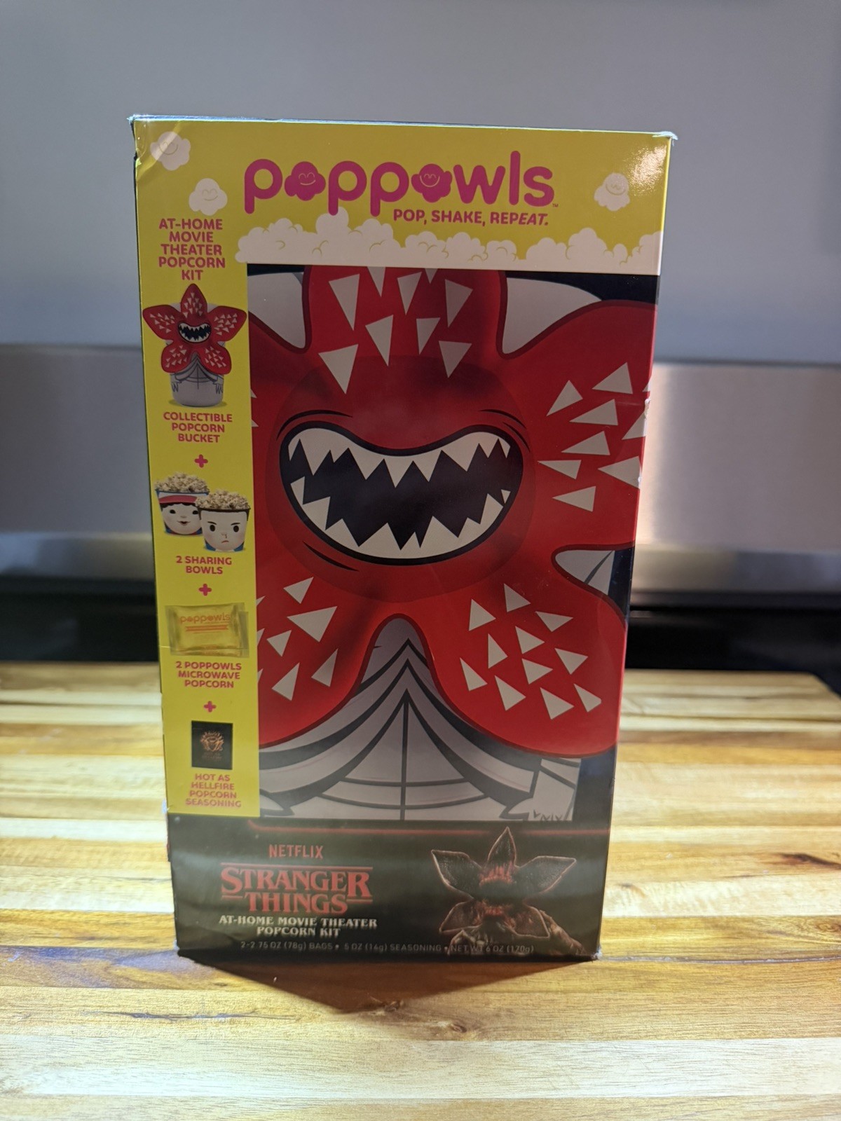 POPPOWLS POPCORN KIT STRANGER THINGS DEMOGORGON BUCKET NETFLIX POPPOWLS POPCORN KIT STRANGER THINGS DEMOGORGON BUCKET NETFLIX