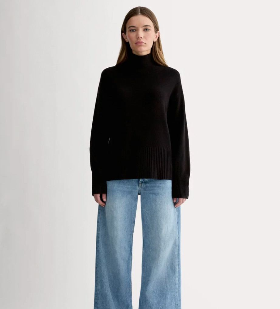 Everlane Boxy Turtleneck in Cashmere - Black - Women\'s XL