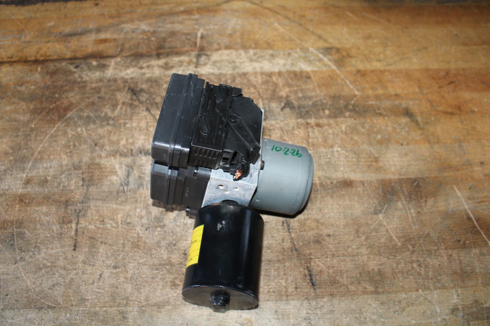 2011-2013 Kia Optima Hybrid Active ABS Anti-Lock Brake Pump Unit HPU 58620-4U001 2011-2013 Kia Optima Hybrid Active ABS Anti-Lock Brake Pump Unit HPU 58620-4U001