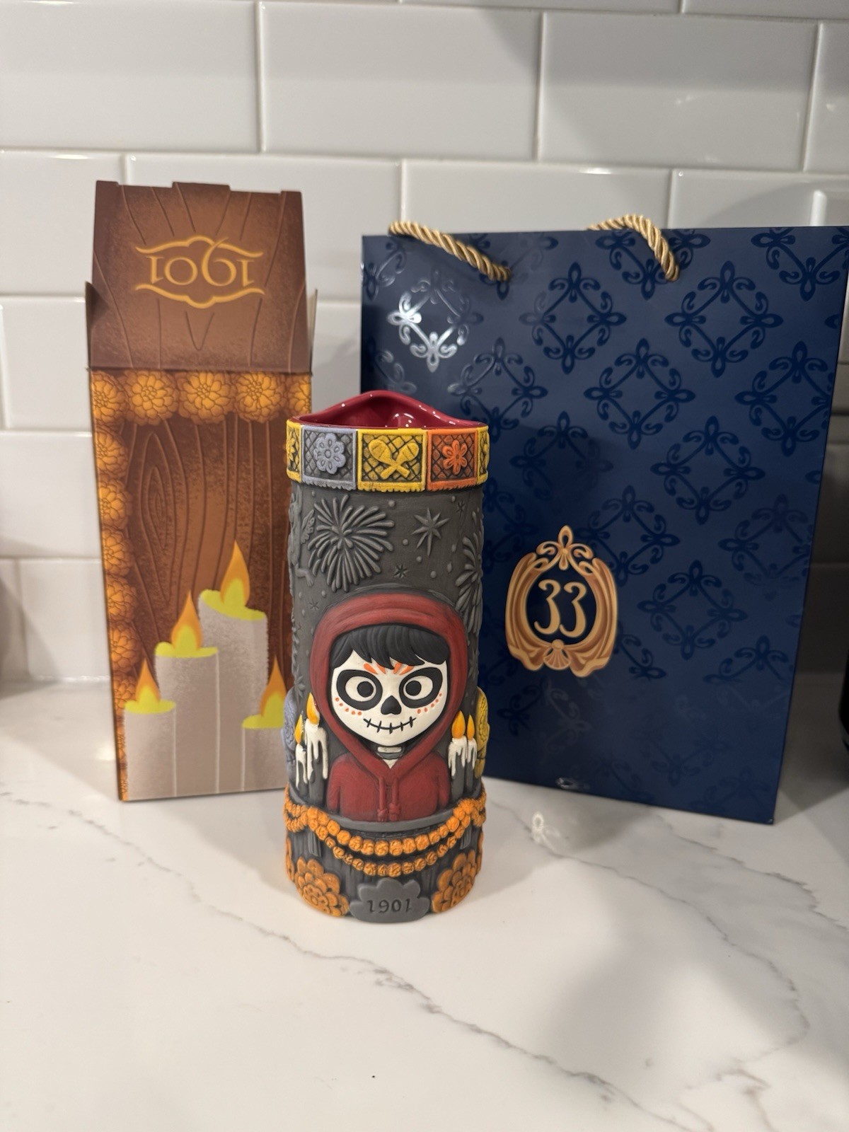 Disneyland - Club 33 - 1901 Coco Tiki Mug Limited Edition New Disneyland - Club 33 - 1901 Coco Tiki Mug Limited Edition New