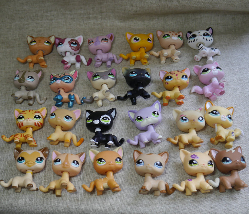 3pcs/lot Littlest Pet Shop toys LPS Random Short Hair Cat Animal Figures New 3pcs/lot Littlest Pet Shop toys LPS Random Short Hair Cat Animal Figures New