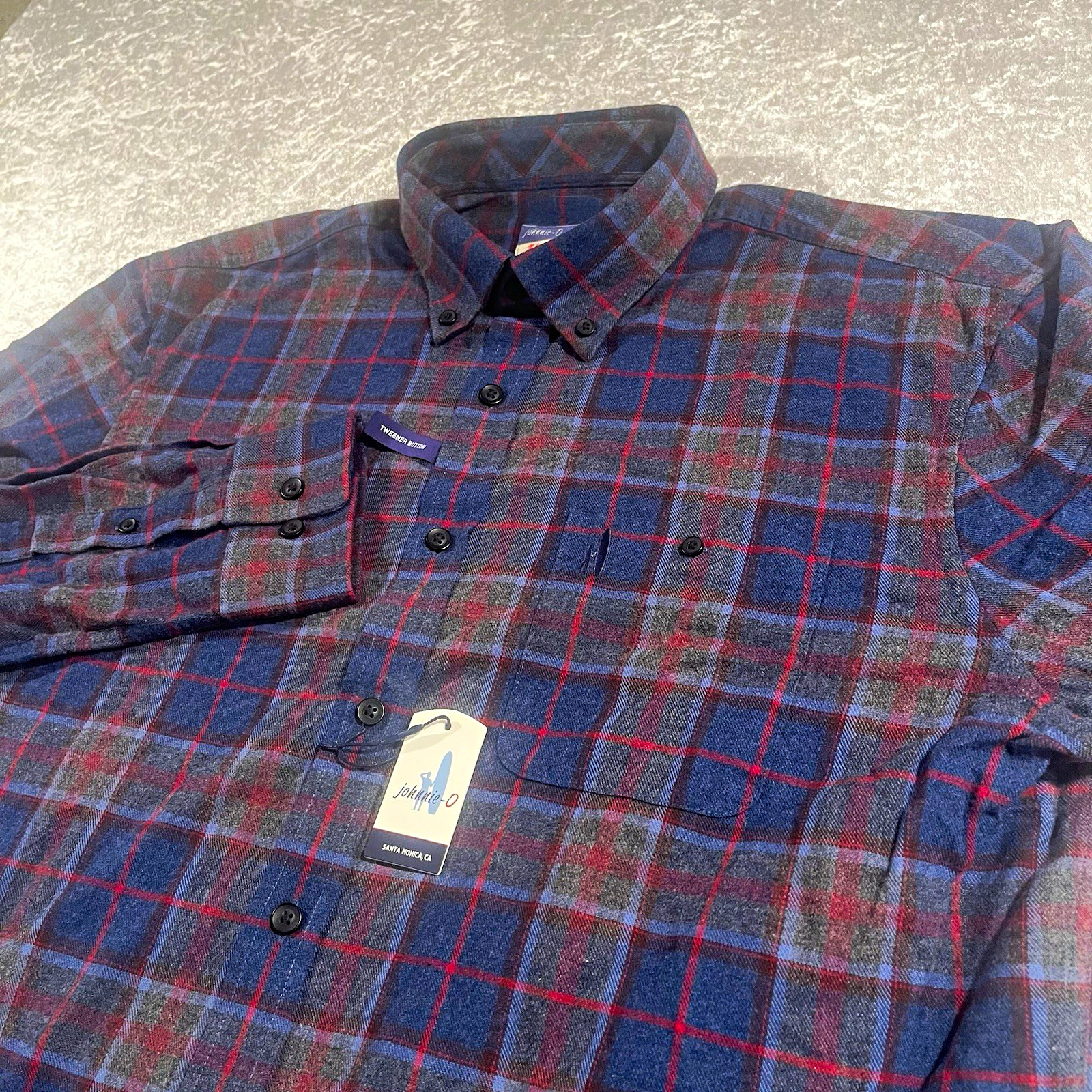 Johnnie-O Hangin\' Out Men’s L Twighlight Blue Plaid Flannel Cotton Button Down Johnnie-O Hangin\' Out Men’s L Twighlight Blue Plaid Flannel Cotton Button Down