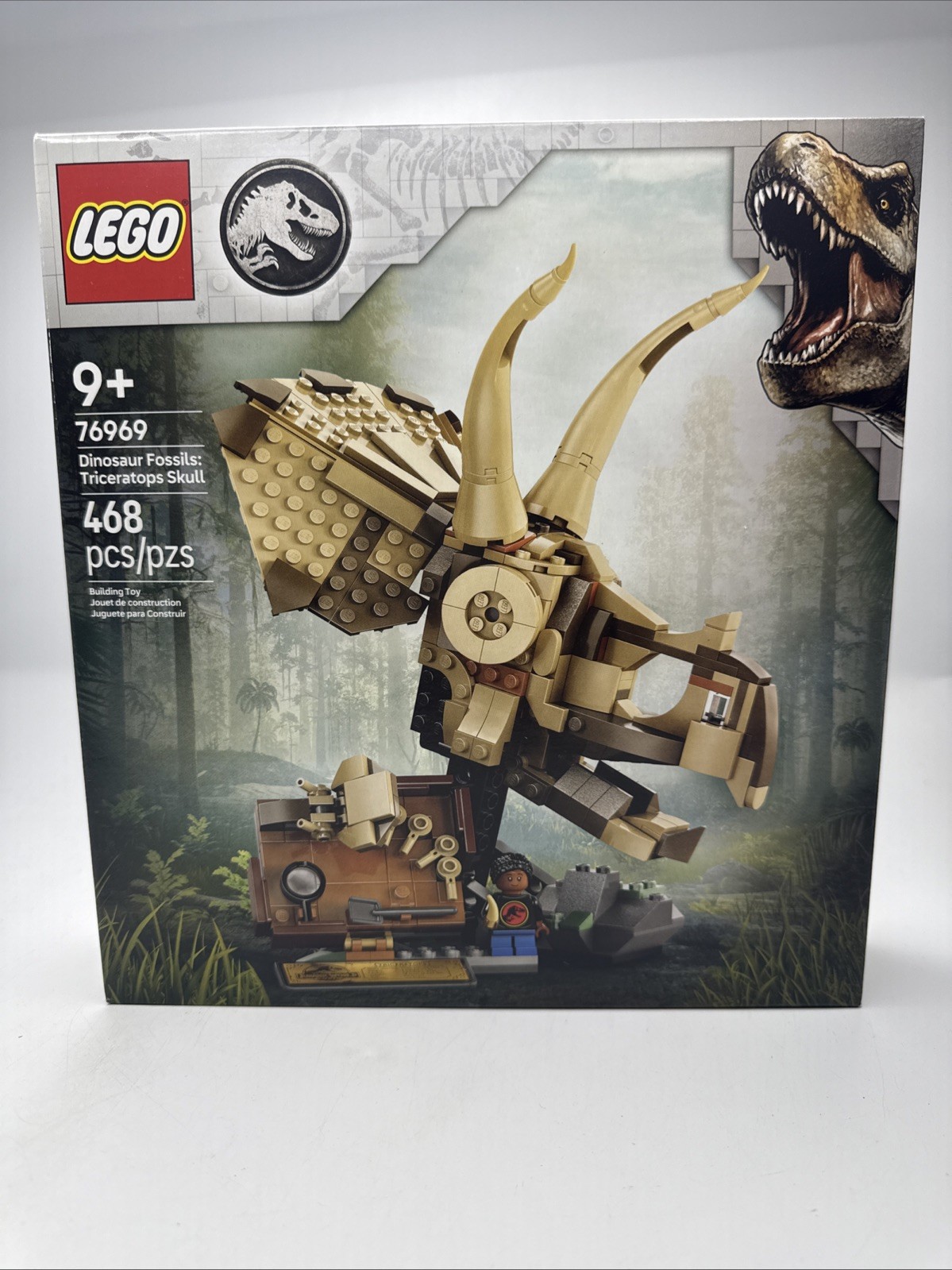 LEGO Jurassic World Dinosaur Fossils Triceratops Skull Toy Lego 76969 New LEGO Jurassic World Dinosaur Fossils Triceratops Skull Toy Lego 76969 New
