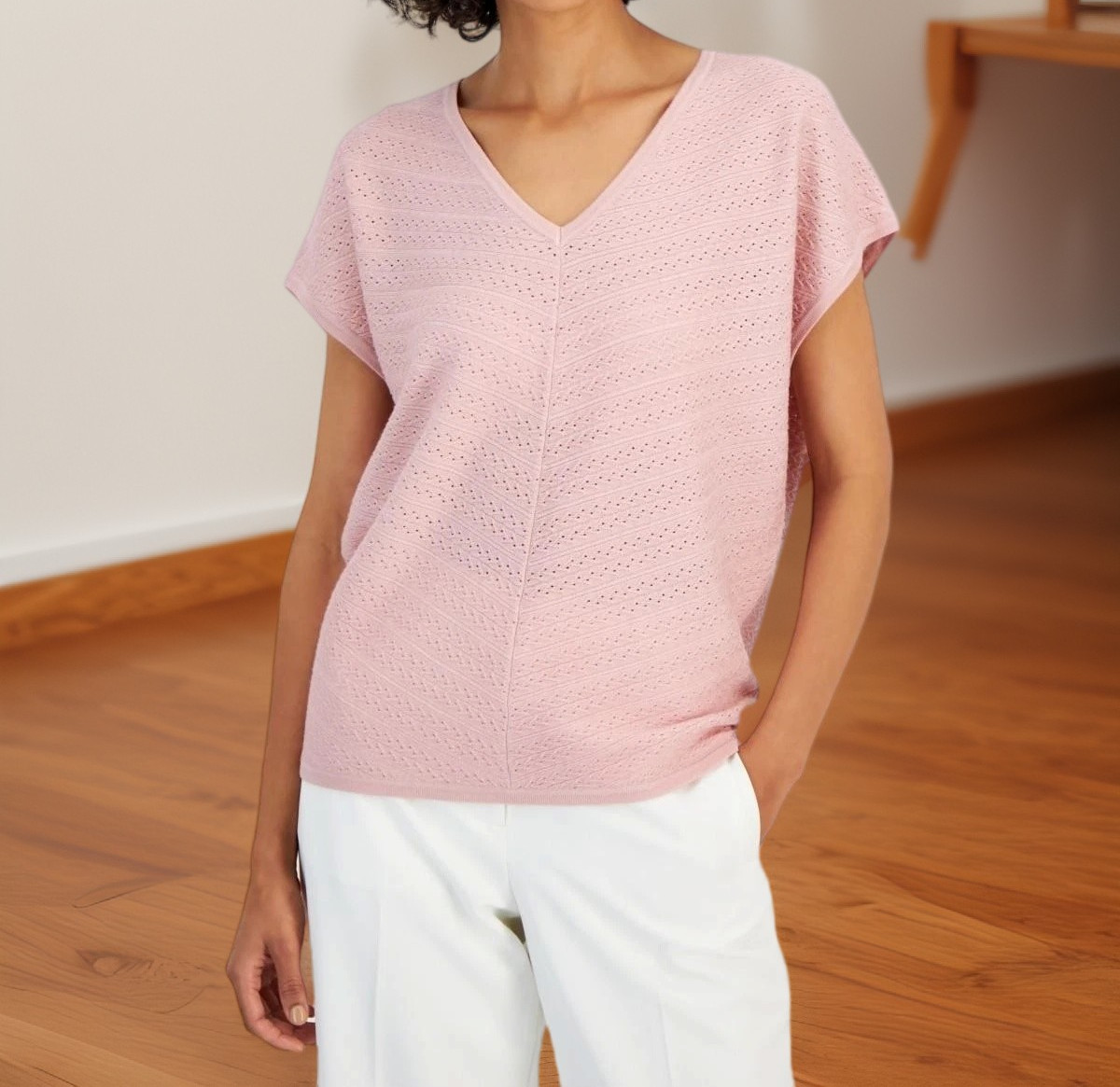 T Tahari Womens V Neck Pointelle Cap Sleeve Sweater Paradise Pink Size L NWT