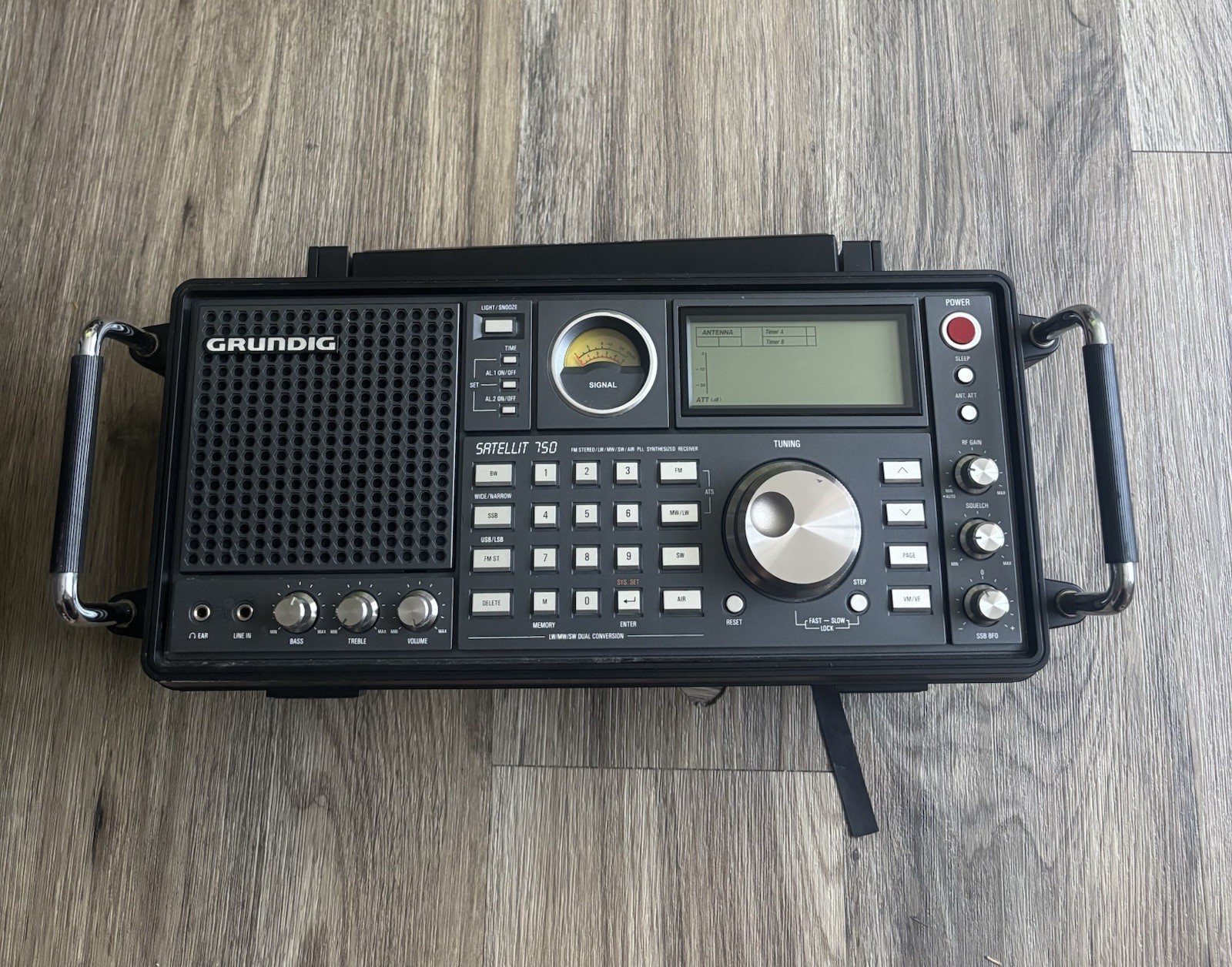 GRUNDIG SATELLITE 750 FULLY TESTED (WBP004000) GRUNDIG SATELLITE 750 FULLY TESTED (WBP004000)
