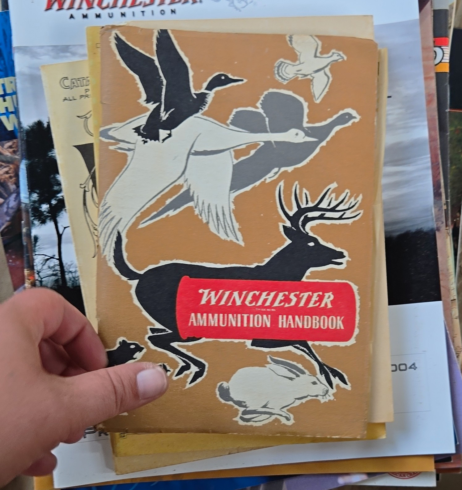 Winchester Vintage Ammunition Handbooks, Hunting Catalogs & Bulletins Lot Winchester Vintage Ammunition Handbooks, Hunting Catalogs & Bulletins Lot