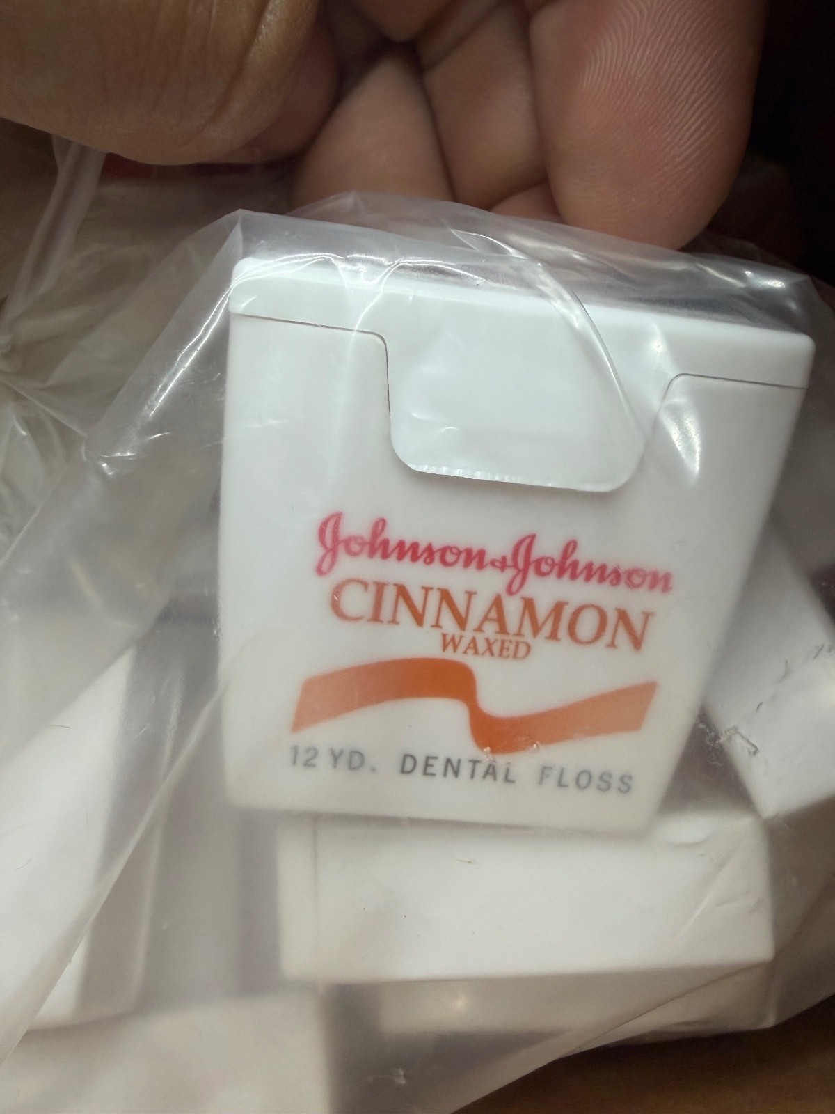 Vtg Johnson & Johnson Cinnamon Waxed Dental Floss 144 packs, 12 YDs each pack