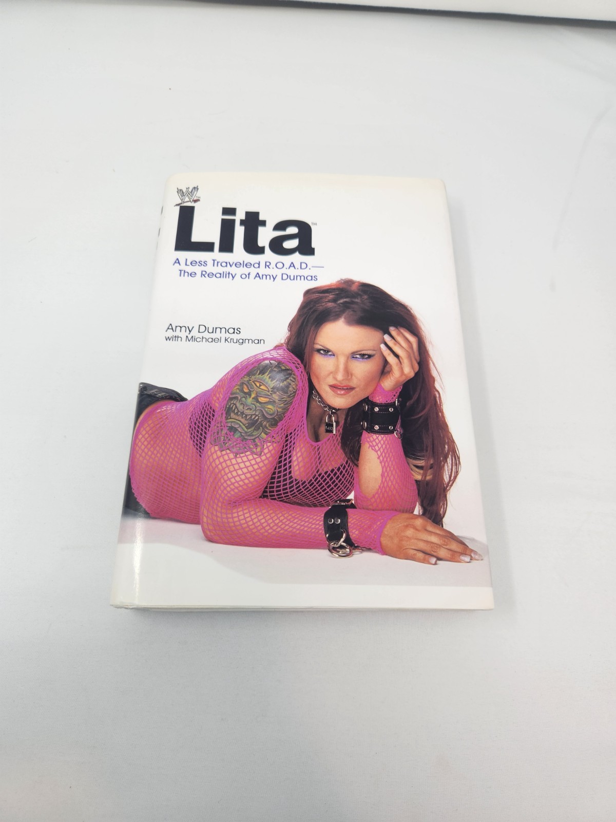 WWE WWF VERY RARE Lita Signed Autobiography Amy Dumas WWE WWF VERY RARE Lita Signed Autobiography Amy Dumas