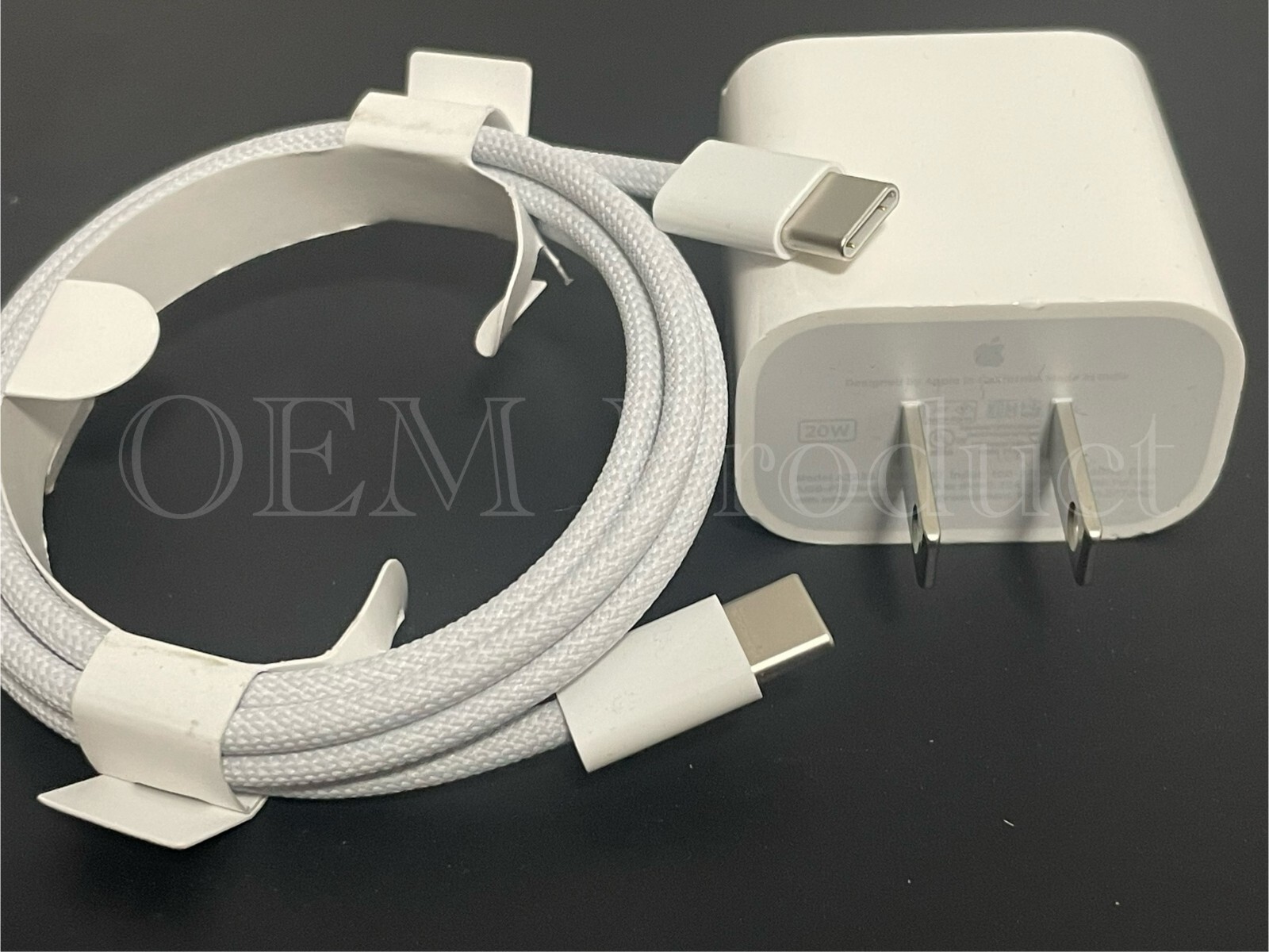 Original Apple iPhone 16 / 17 20W Wall Adapter Charger  &  C to C Cable GENUINE