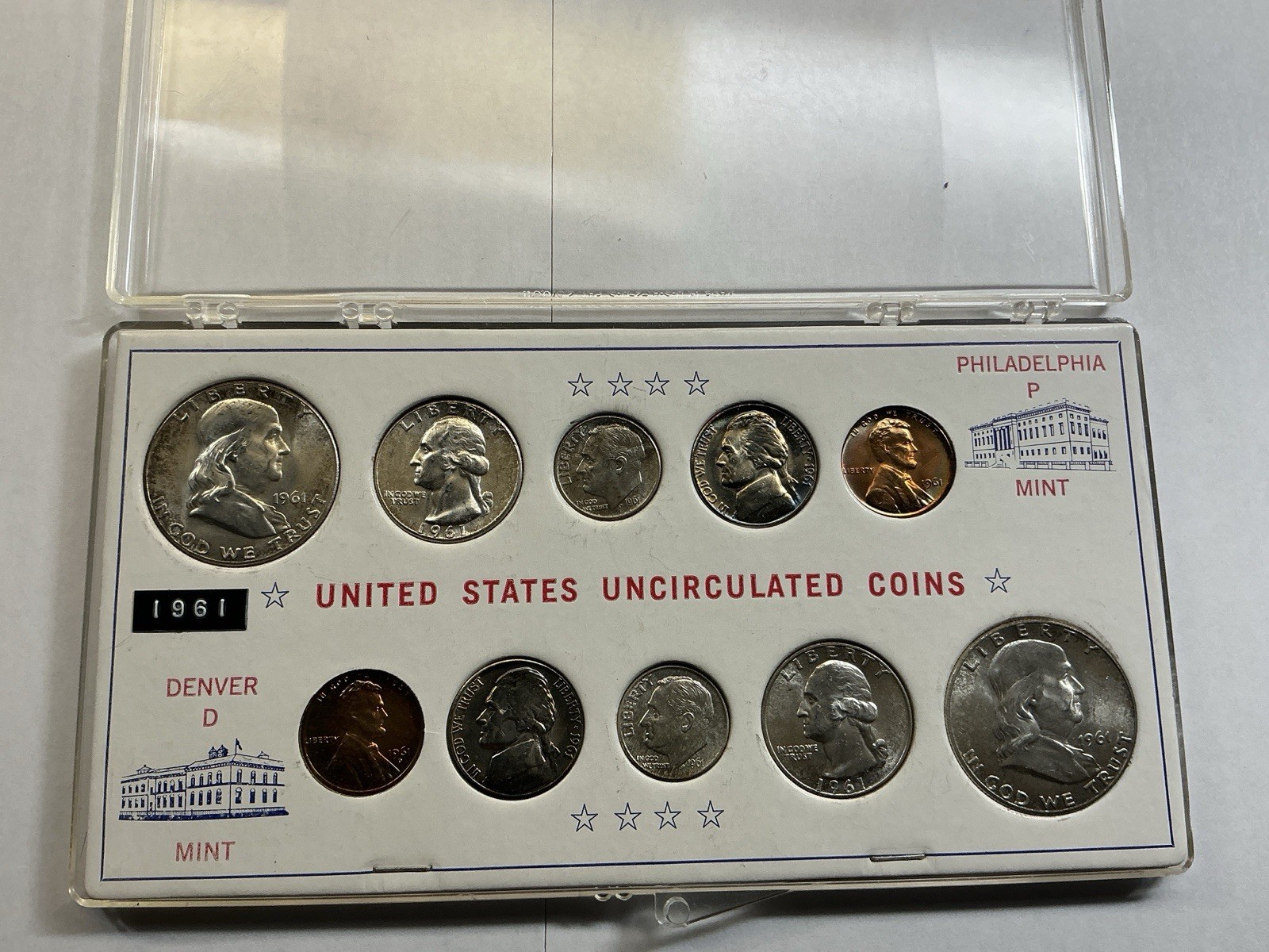 1961 P&D US Mint Uncirculated Silver Mint Set in Plastic Case 051326 31tkk