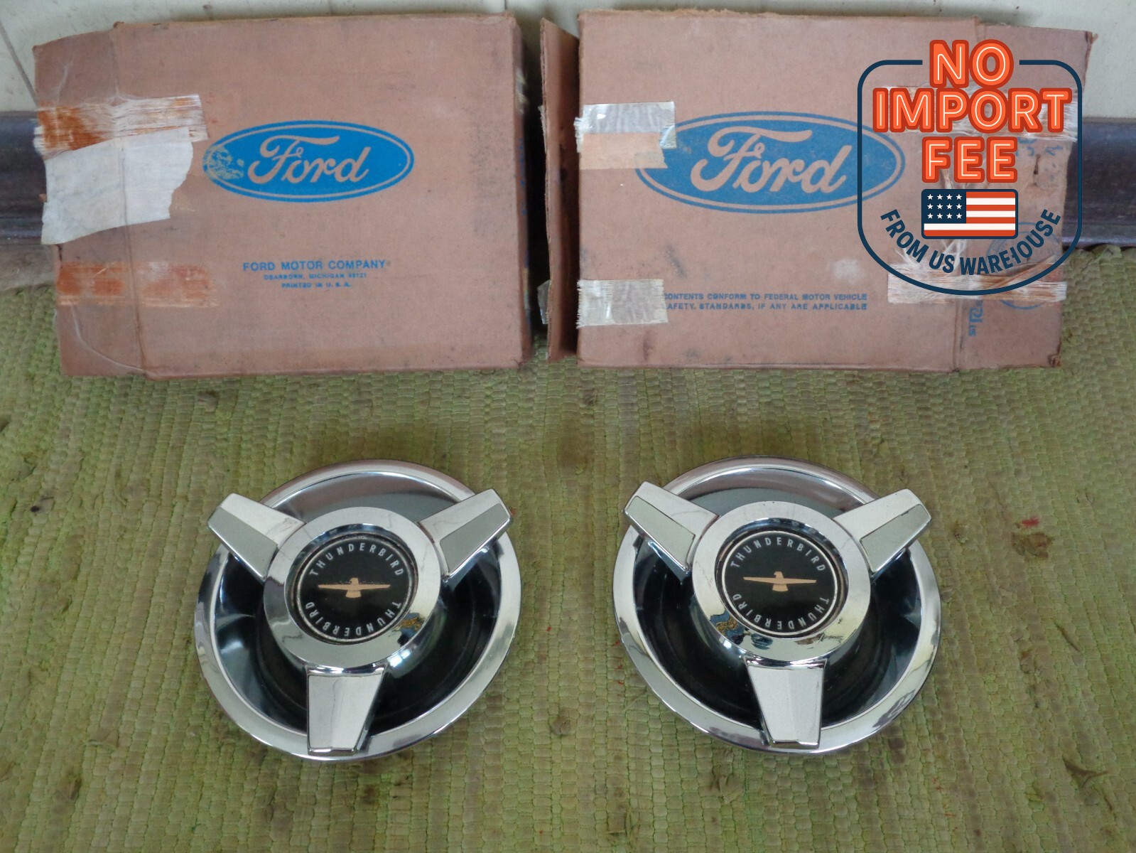 NOS 62 63 Ford Thunderbird SPINNER Center Caps Set 2 T-Bird Wire Wheel 1962 1963