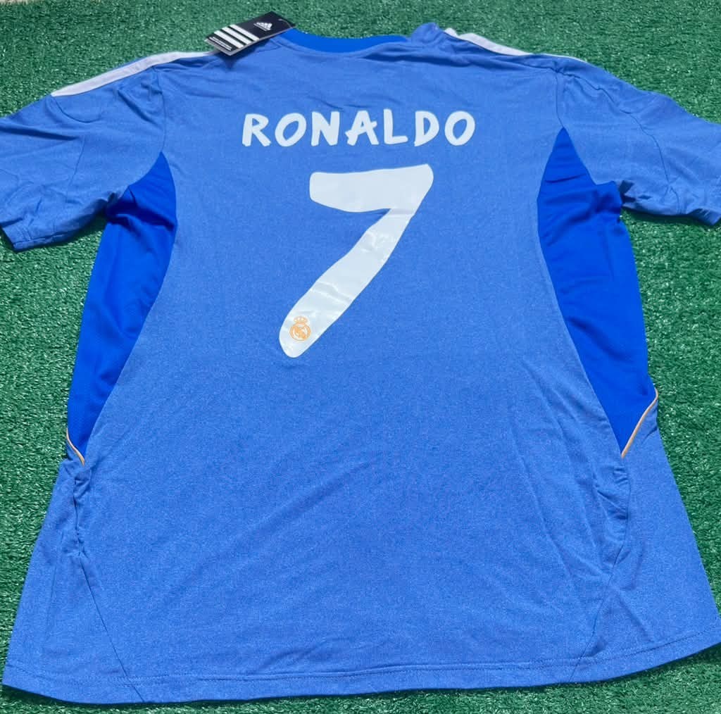 Cristiano Ronaldo #7 Real Madrid 2013/14 Blue Away Short Sleeve Soccer Jersey Cristiano Ronaldo #7 Real Madrid 2013/14 Blue Away Short Sleeve Soccer Jersey