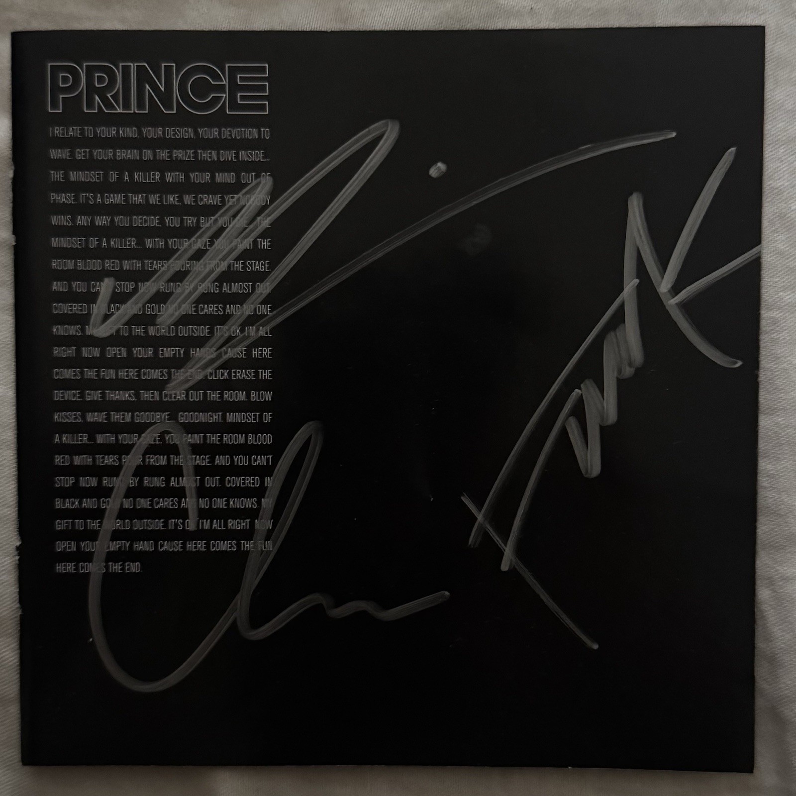 Signed Deftones Diamond Eyes Booklet Autograph CD Signed Deftones Diamond Eyes Booklet Autograph CD