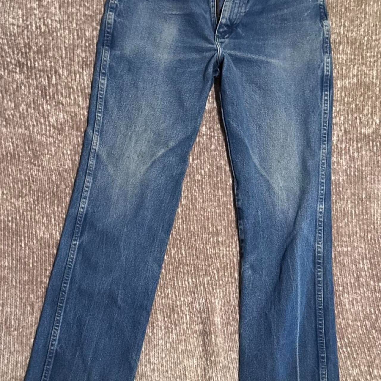 Classic Wrangler 936DEN Cowboy Cut Jeans Classic Wrangler 936DEN Cowboy Cut Jeans
