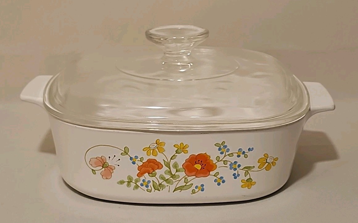 Vintage Corning Ware Wildflower (A-2-B) 2 Quart Casserole Dish with Pyrex Lid