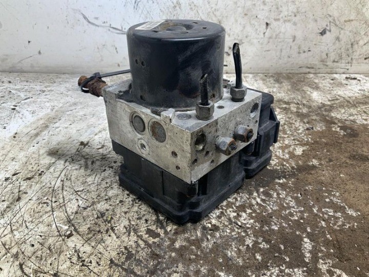 2009 2010 2011 Volkswagen Routan ABS Anti-Lock Brake Pump Assembly OEM 09 10 11 