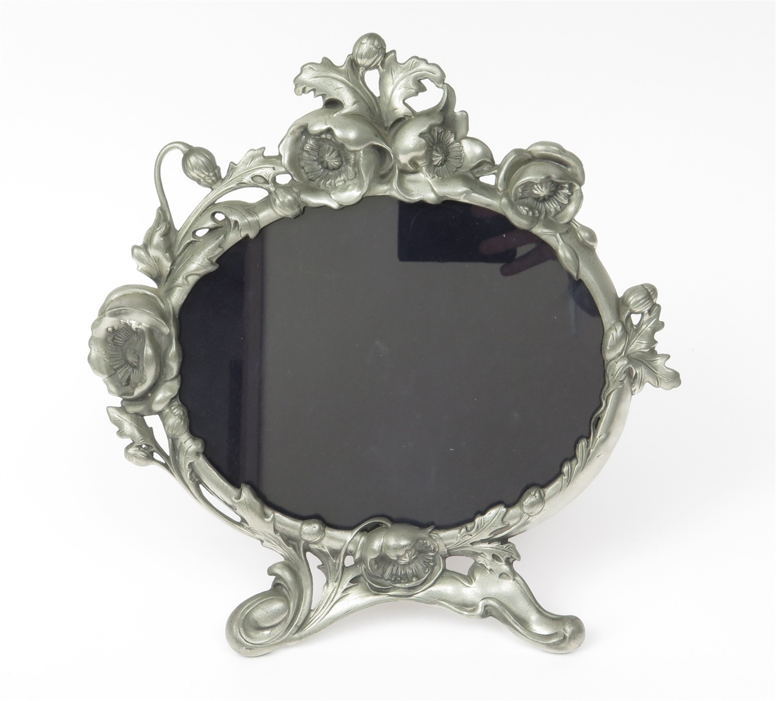 Vintage Elias Art Nouveau Poppies Floral Fine Pewter 1792 10in Oval Table Frame Vintage Elias Art Nouveau Poppies Floral Fine Pewter 1792 10in Oval Table Frame