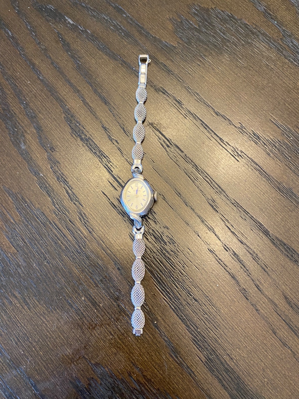 1960’s Bulova Wind Up Ladies Vintage Watch 1960’s Bulova Wind Up Ladies Vintage Watch