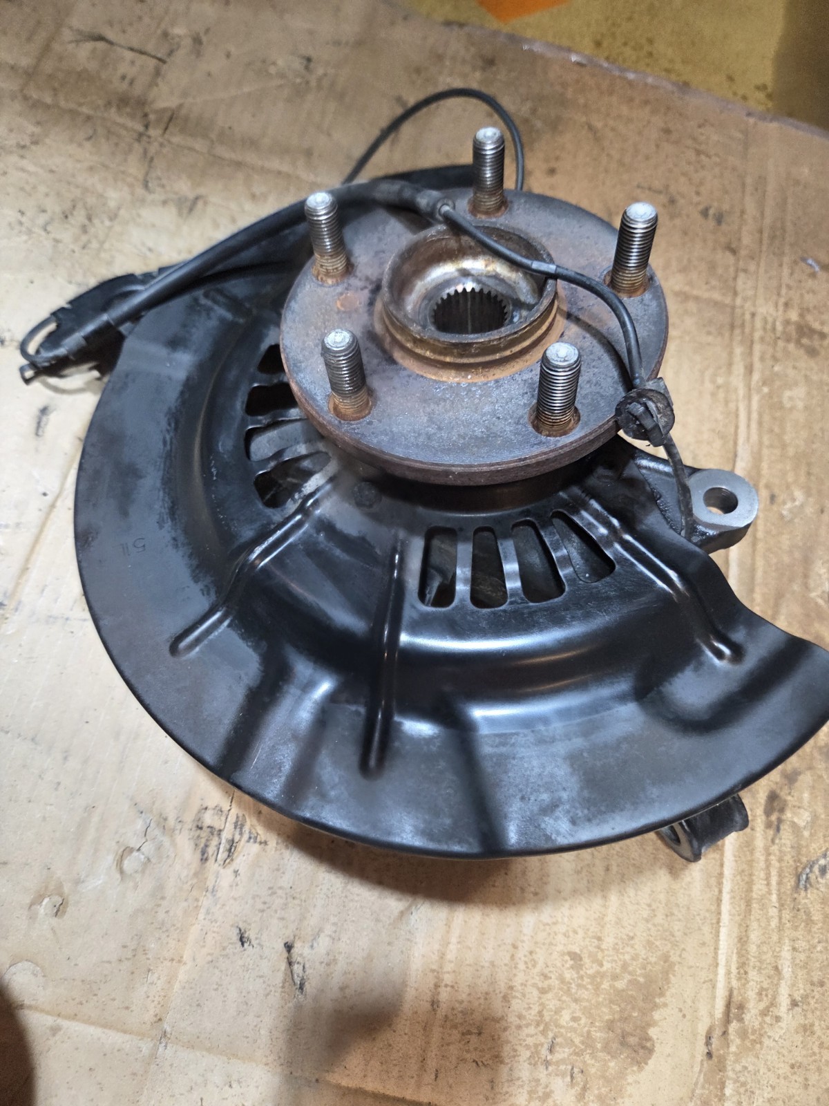 2007-2017 TOYOTA CAMRY FRONT LEFT DRIVER SIDE SPINDLE STEERING KNUCKLE ASSEMBLY