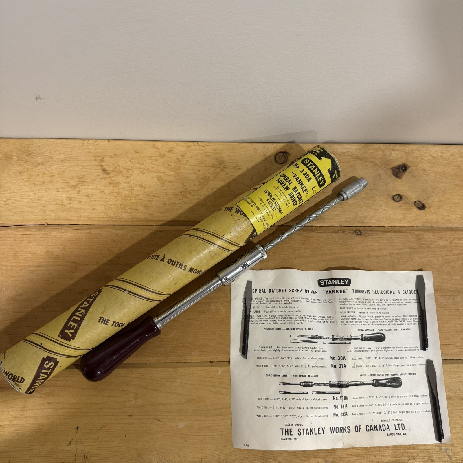 Vintage Stanley Yankee Spiral Ratchet Screwdriver with 3 Bits No.130A USA 
