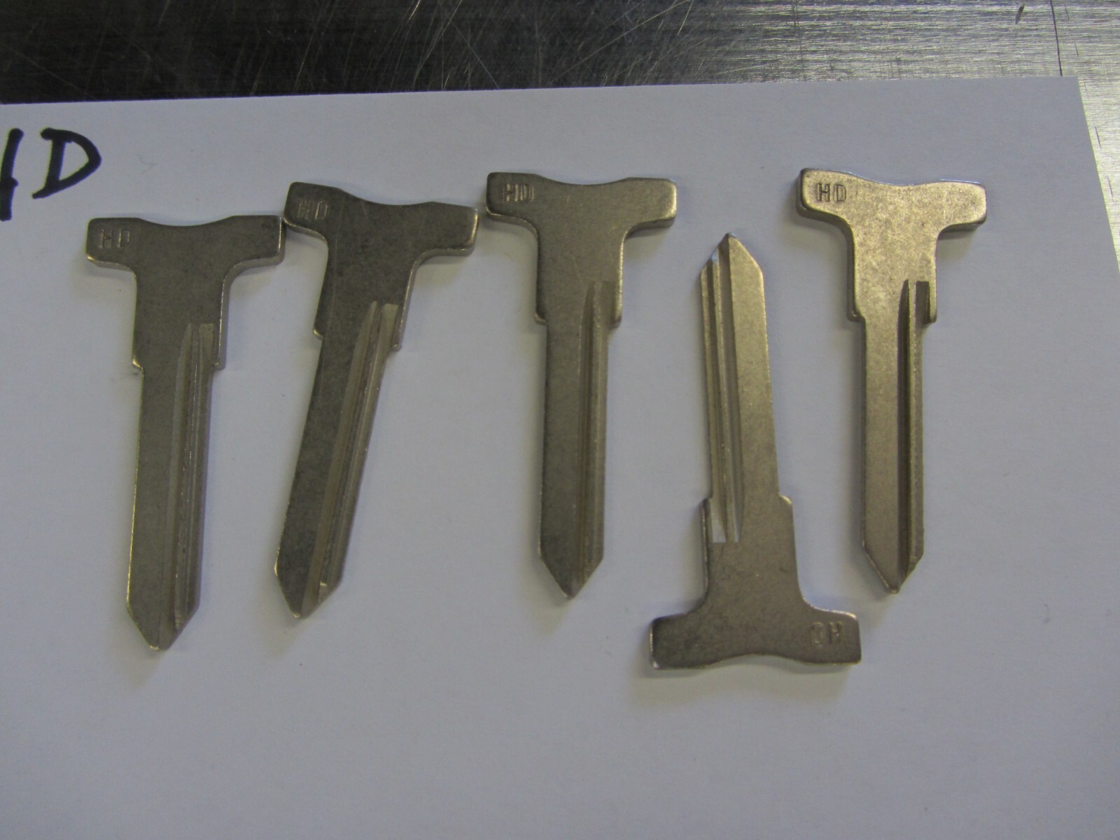 Vintage Mercedes Original Key Blank, HD, read notes. Vintage Mercedes Original Key Blank, HD, read notes.