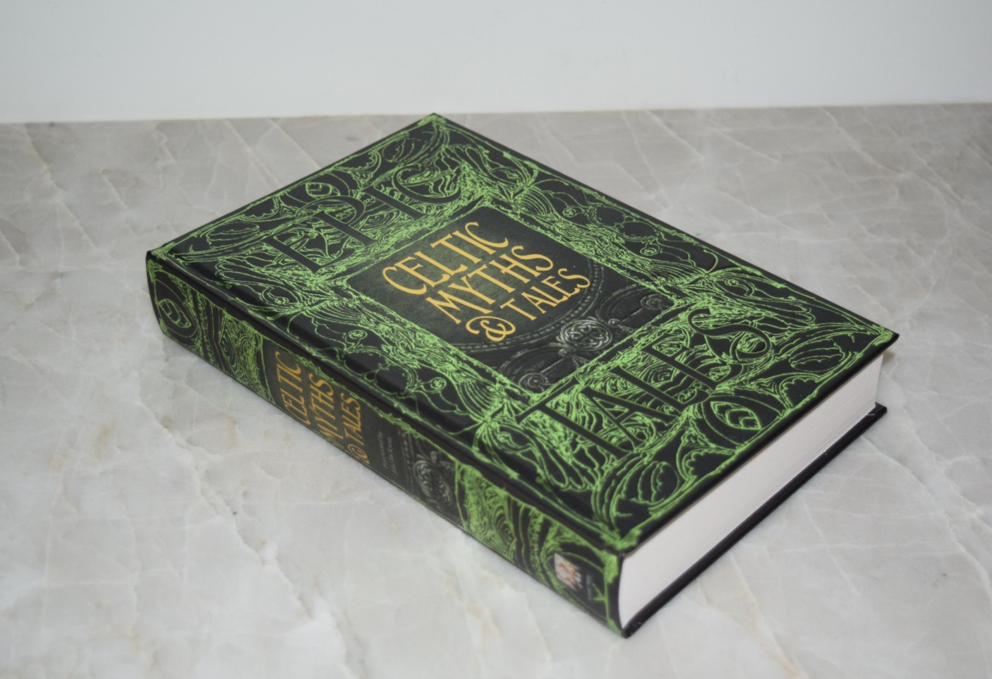 NEW Celtic Myths Tales Legends Irish Folklore Collectible Deluxe Hardcover Gift
