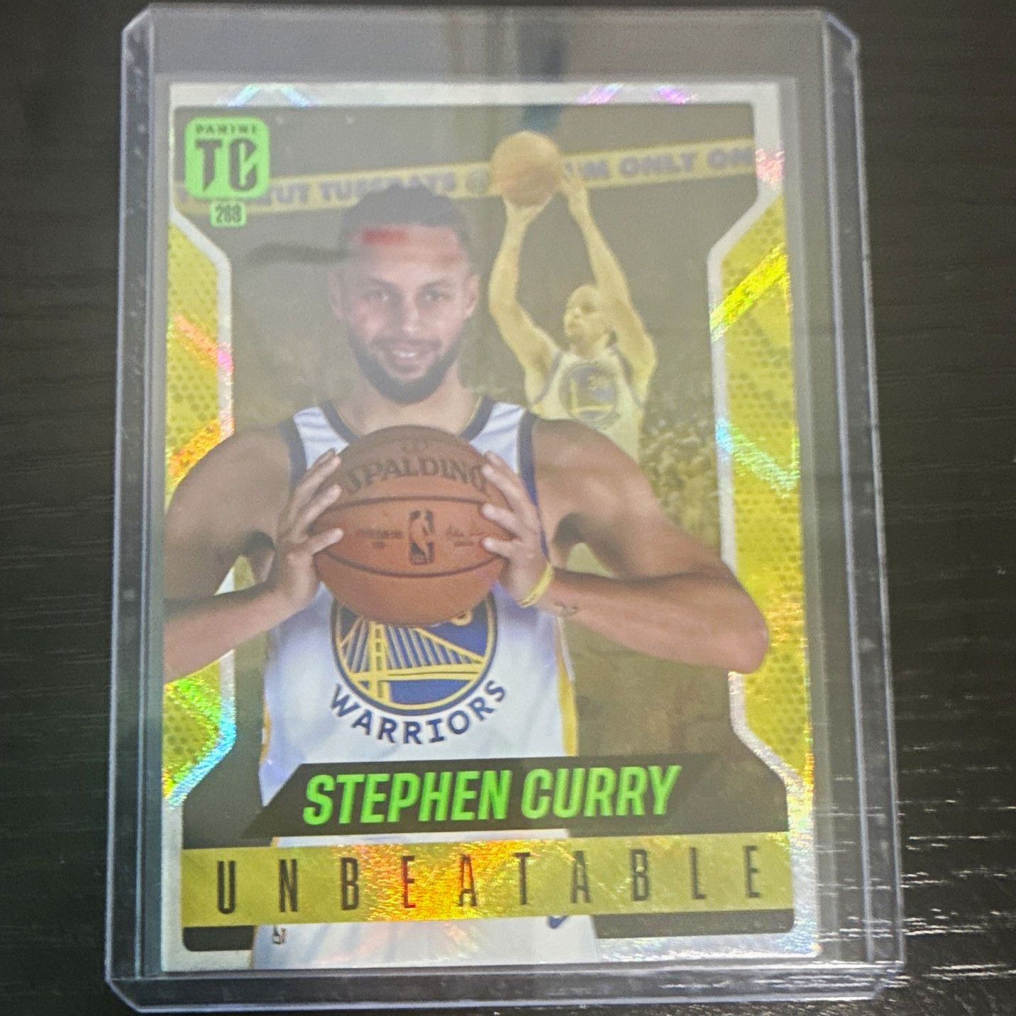 Panini 2023-24 NBA Top Class Unbeatable Stephen Curry Bright Gold #268 Panini 2023-24 NBA Top Class Unbeatable Stephen Curry Bright Gold #268