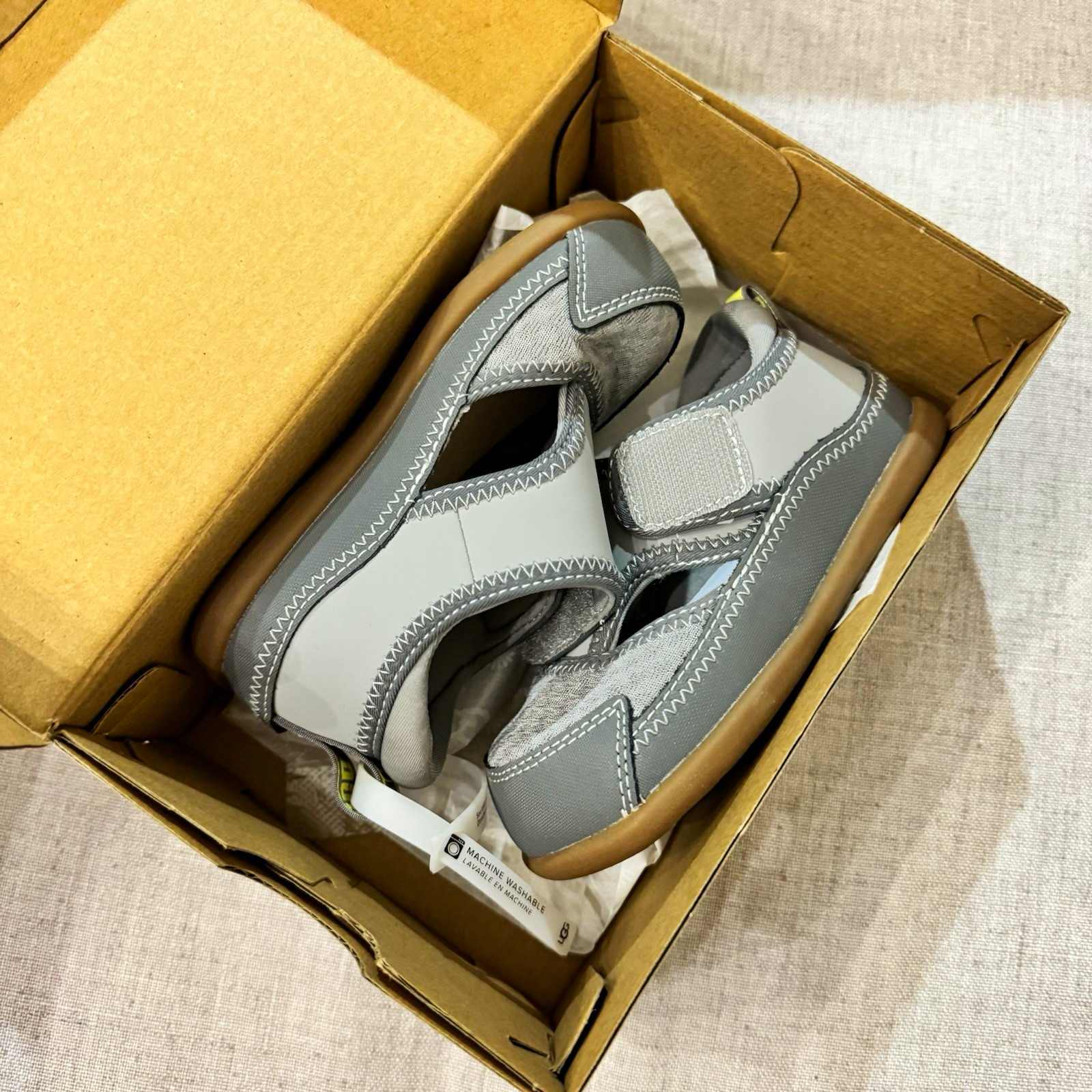 UGG Kids T Delta Closed Toe Sandal Hook & Loop Gray US 8 EU 25 1117242T UGG Kids T Delta Closed Toe Sandal Hook & Loop Gray US 8 EU 25 1117242T