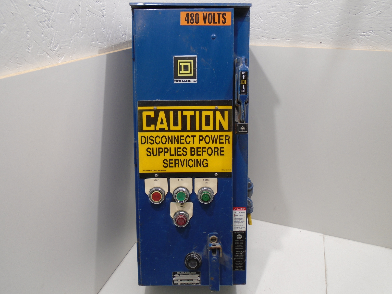 SQUARE D CLASS 8538 SDA16 SER C ENCLOSED STARTER w/8536 SD01 SER A & TRANSFORMER