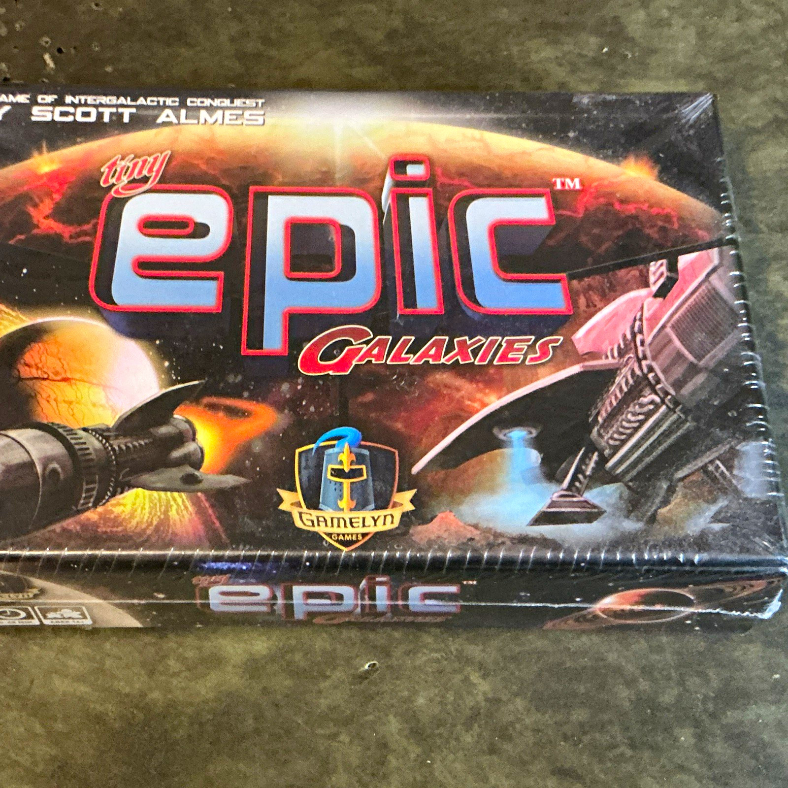 Gamelyn Games Tiny Epic Galaxies Space Board Game Complete Game 1+ Players 14+ Gamelyn Games Tiny Epic Galaxies Space Board Game Complete Game 1+ Players 14+
