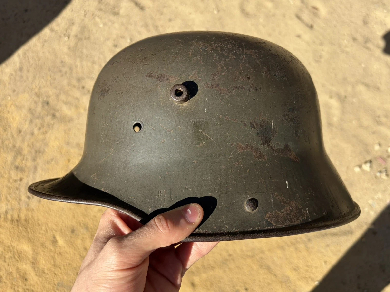 EXTREMELY RARE TJ68 Size 68 German WW1 Helmet Amazing Condition WW2 WWI M16 M17 EXTREMELY RARE TJ68 Size 68 German WW1 Helmet Amazing Condition WW2 WWI M16 M17