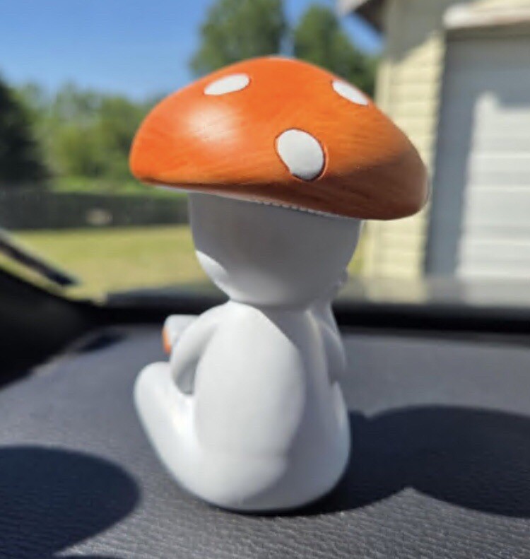 Cute Mushroom Reading Figurine Thinker Statue Desk Shelf Home Decor