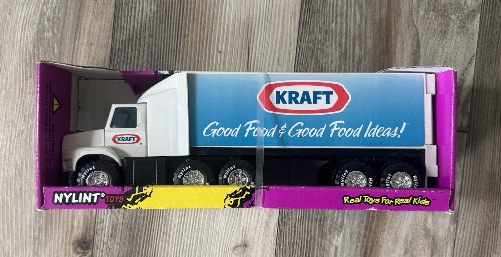 VINTAGE 1996 NYLINT SEMI TRUCK & TRAILER “KRAFT” 🌟 NEW IN BOX - Rare & HTF VINTAGE 1996 NYLINT SEMI TRUCK & TRAILER “KRAFT” 🌟 NEW IN BOX - Rare & HTF