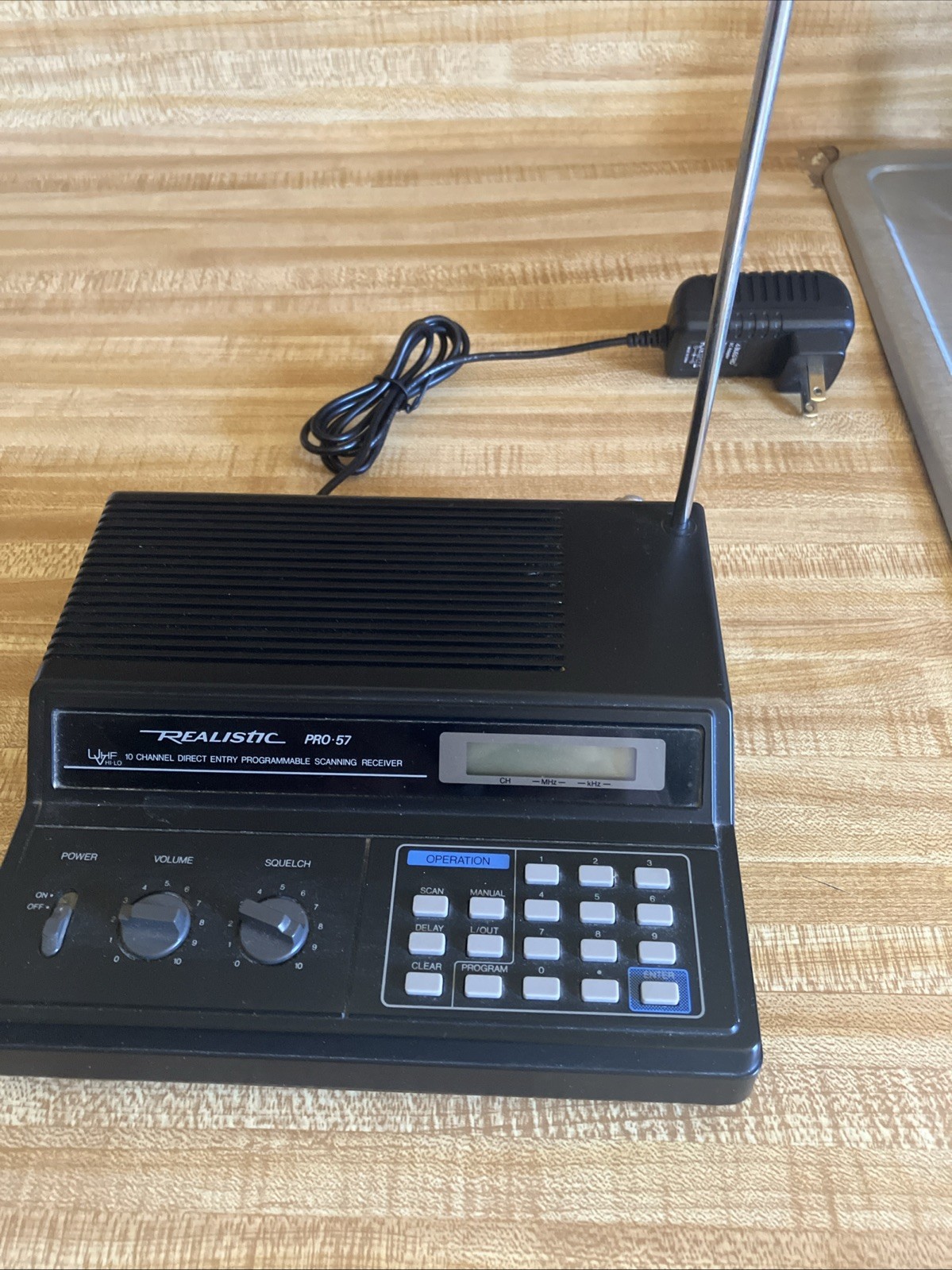 Realistic Vintage Scanner Pro-57 Realistic Vintage Scanner Pro-57