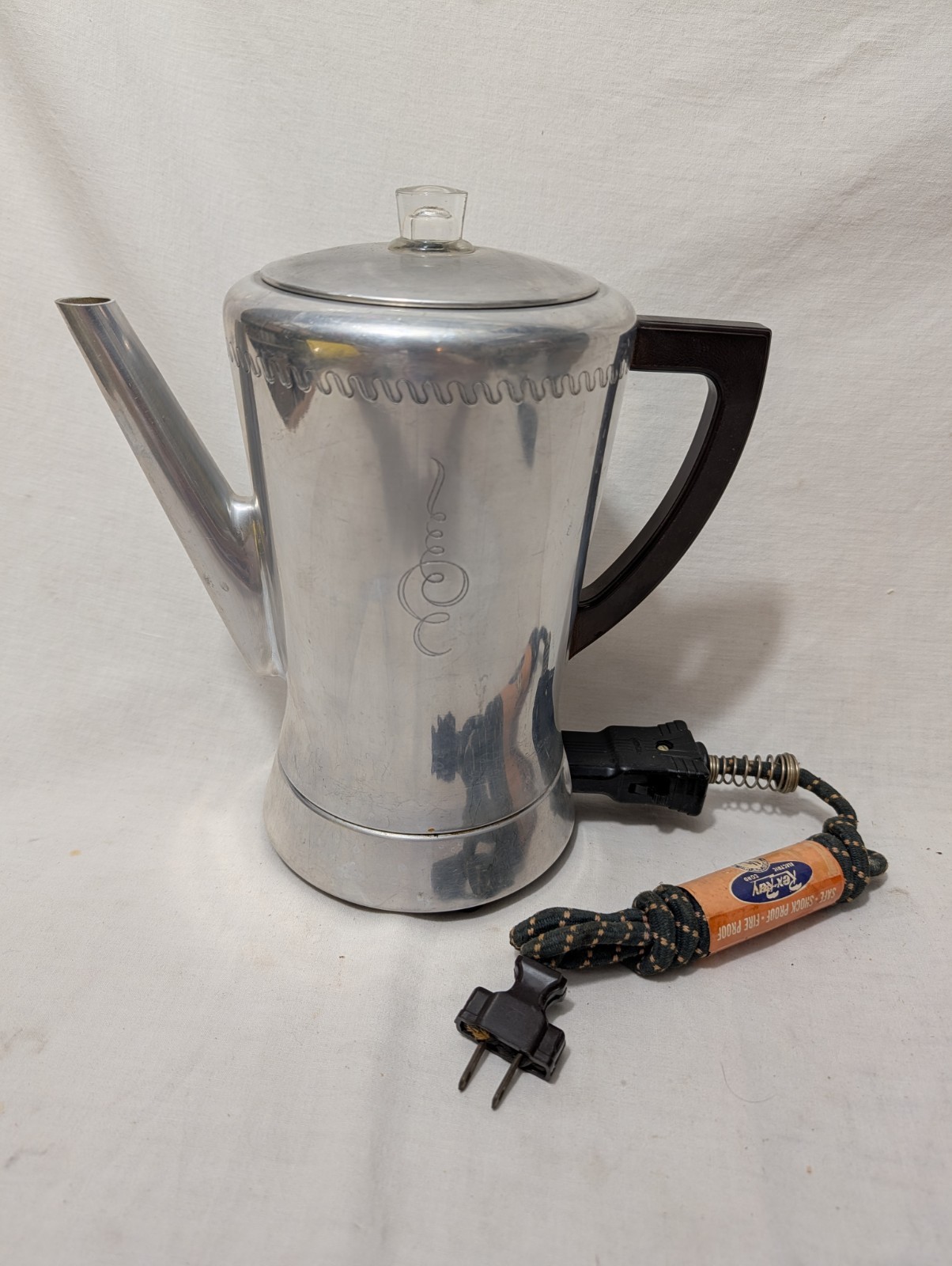 Vtg 1960s West Bend Flavo-Matic 8 Cup Automatic Percolator Electric Coffee Pot Vtg 1960s West Bend Flavo-Matic 8 Cup Automatic Percolator Electric Coffee Pot