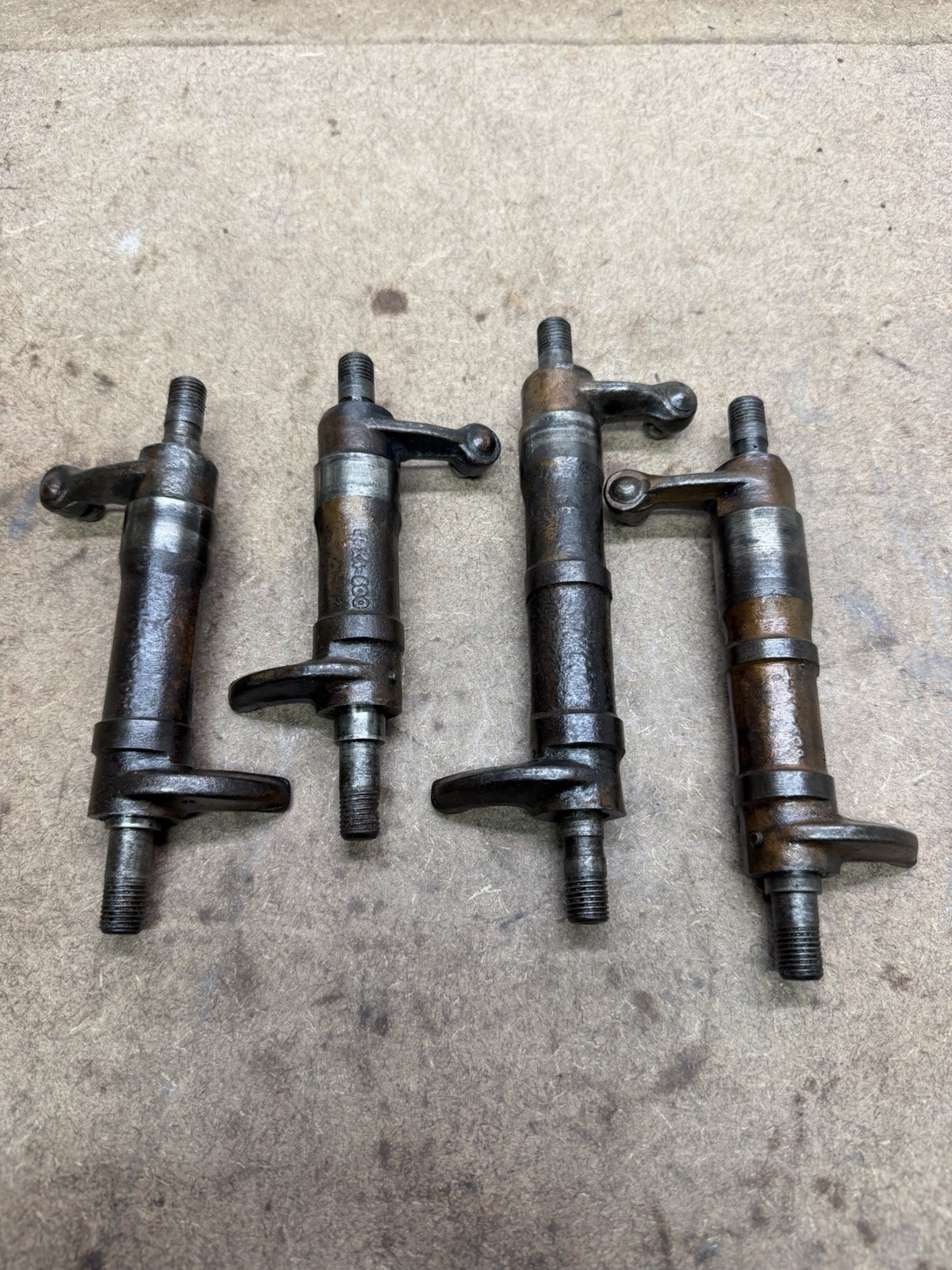 Genuine Harley-Davidson Knucklehead E EL FL Rocker Arms & Shafts Genuine Harley-Davidson Knucklehead E EL FL Rocker Arms & Shafts