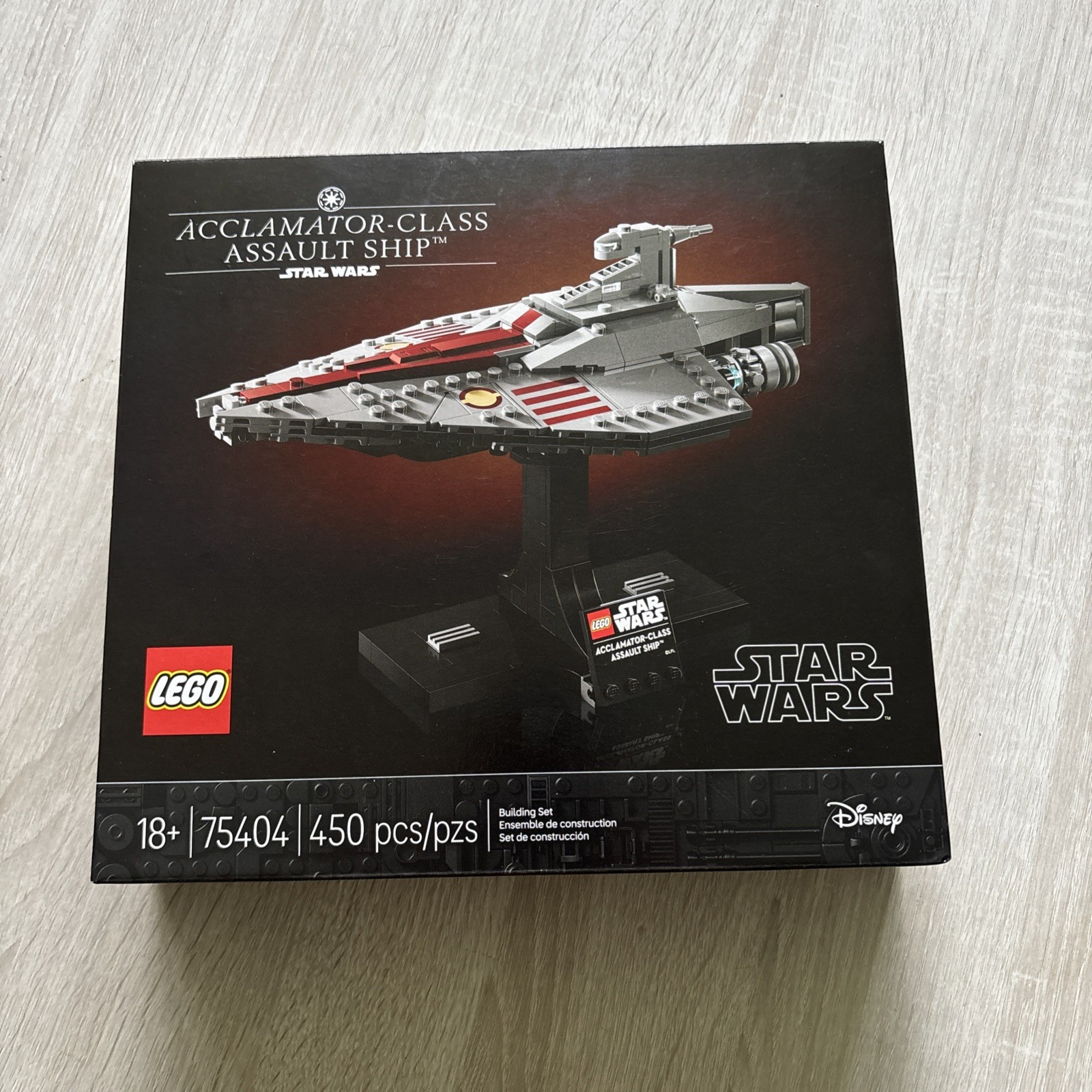 LEGO Star Wars: Attack of The Clones Acclamator-Class Assault Ship 75404 Toy Set LEGO Star Wars: Attack of The Clones Acclamator-Class Assault Ship 75404 Toy Set