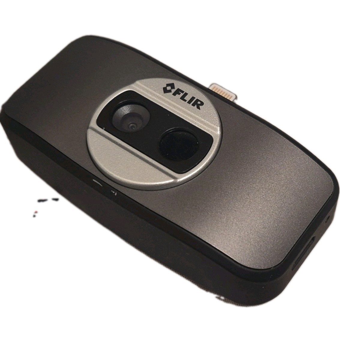 FLIR ONE iOS Lightning Thermal Imaging Camera Accessory 435-0002-01-00 FLIR ONE iOS Lightning Thermal Imaging Camera Accessory 435-0002-01-00